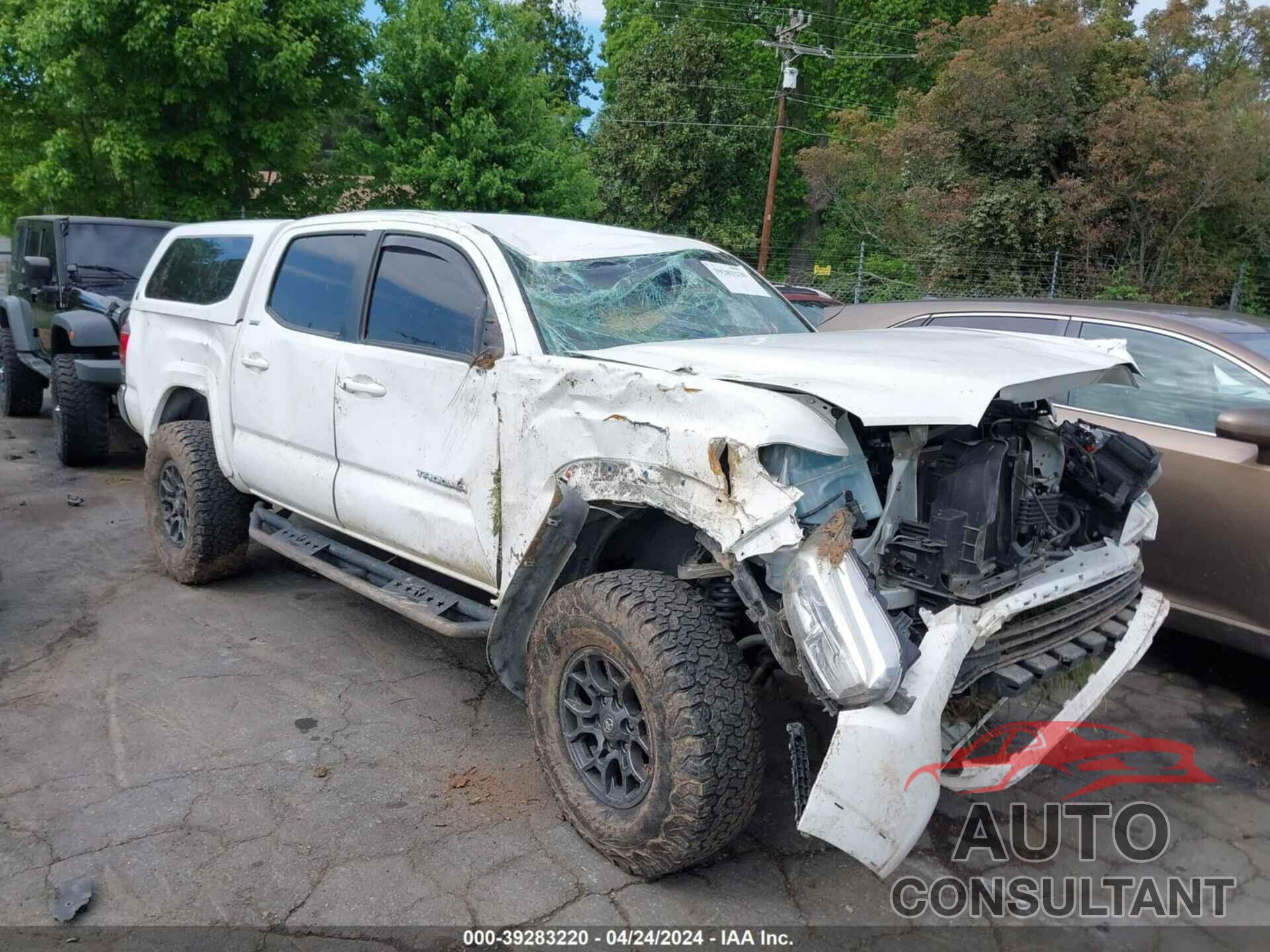 TOYOTA TACOMA 2018 - 5TFCZ5AN0JX162441