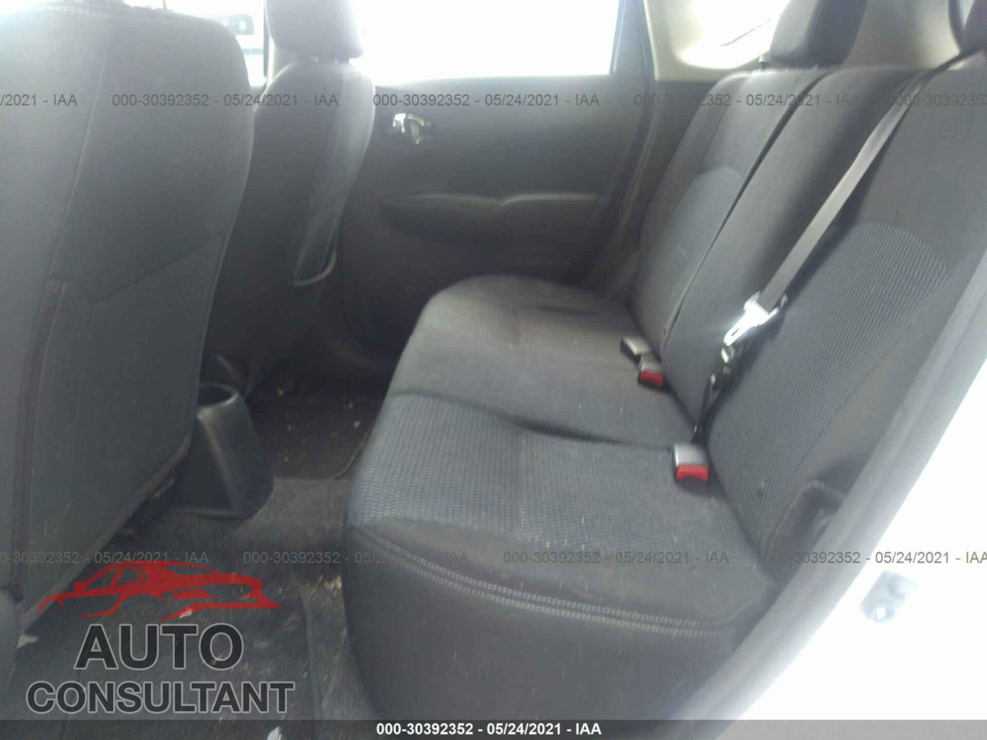 NISSAN VERSA NOTE 2017 - 3N1CE2CP3HL370329