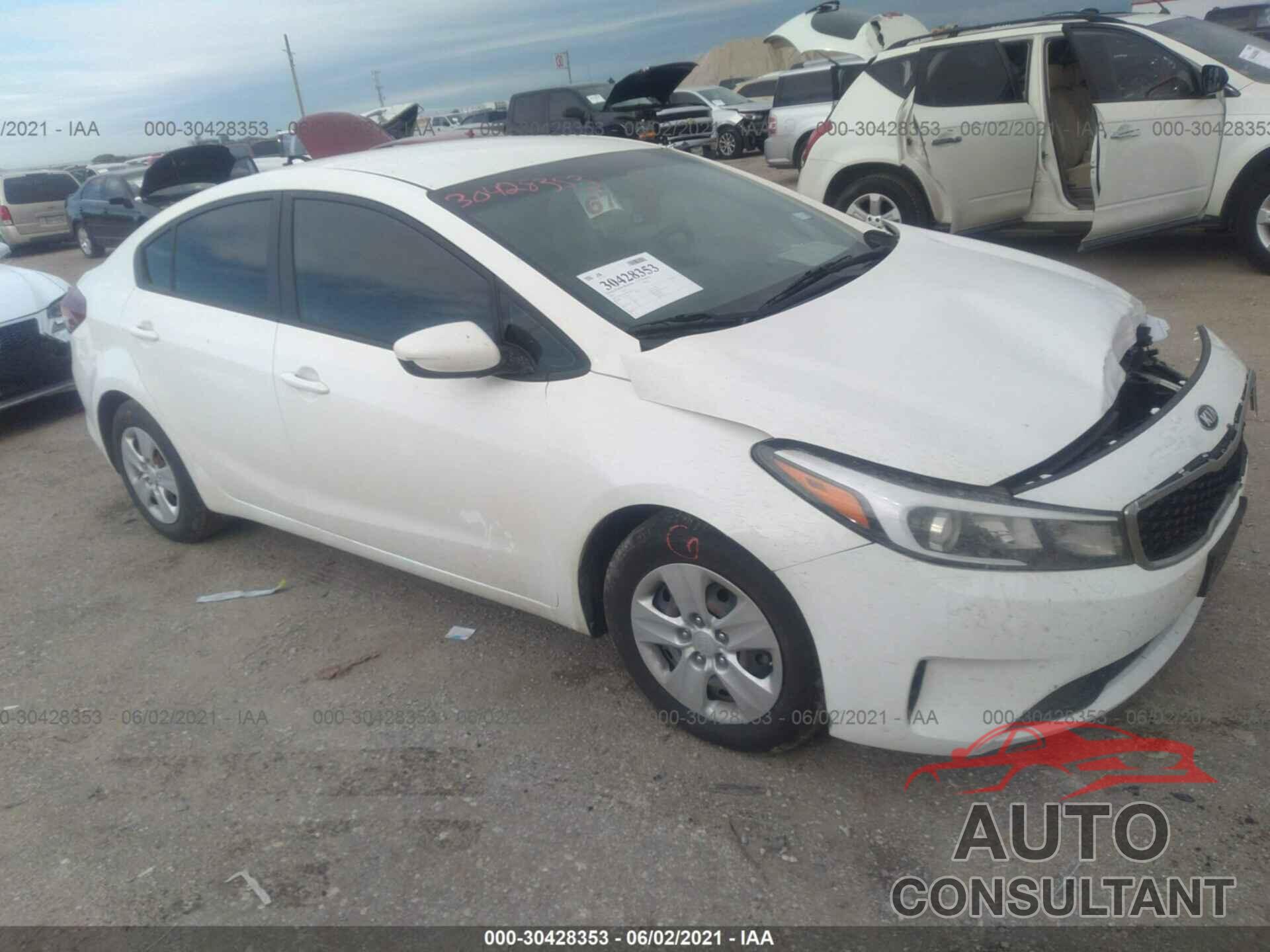 KIA FORTE 2017 - 3KPFK4A77HE038206