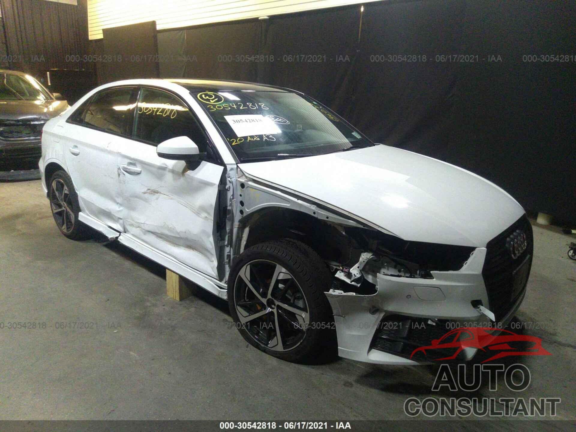 AUDI A3 SEDAN 2020 - WAUBEGFF7LA105712