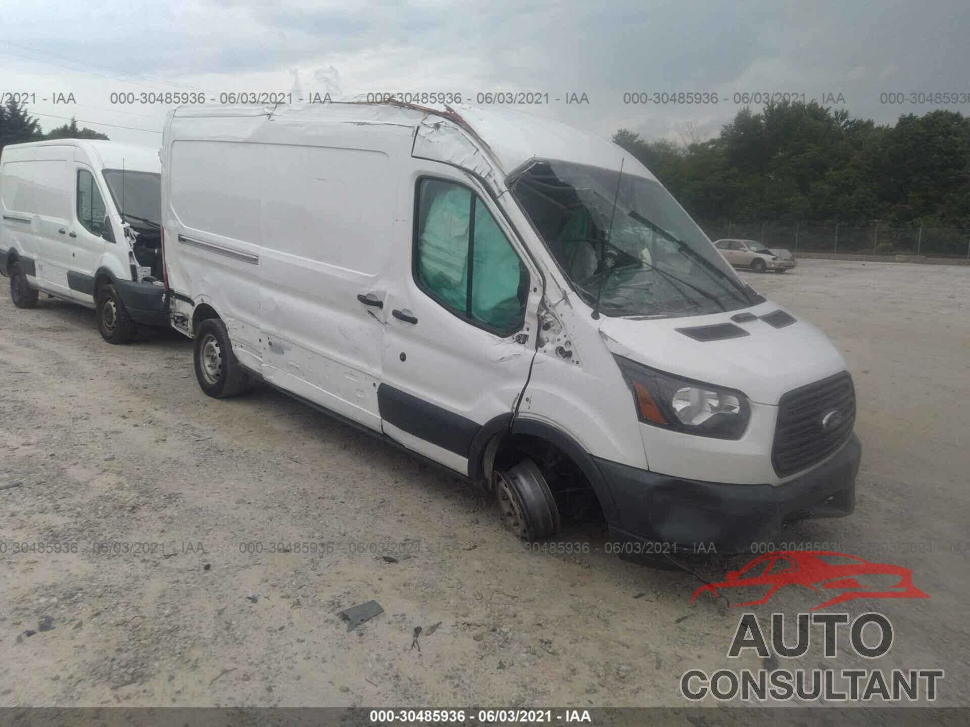 FORD TRANSIT VAN 2018 - 1FTYR2CM7JKA00523