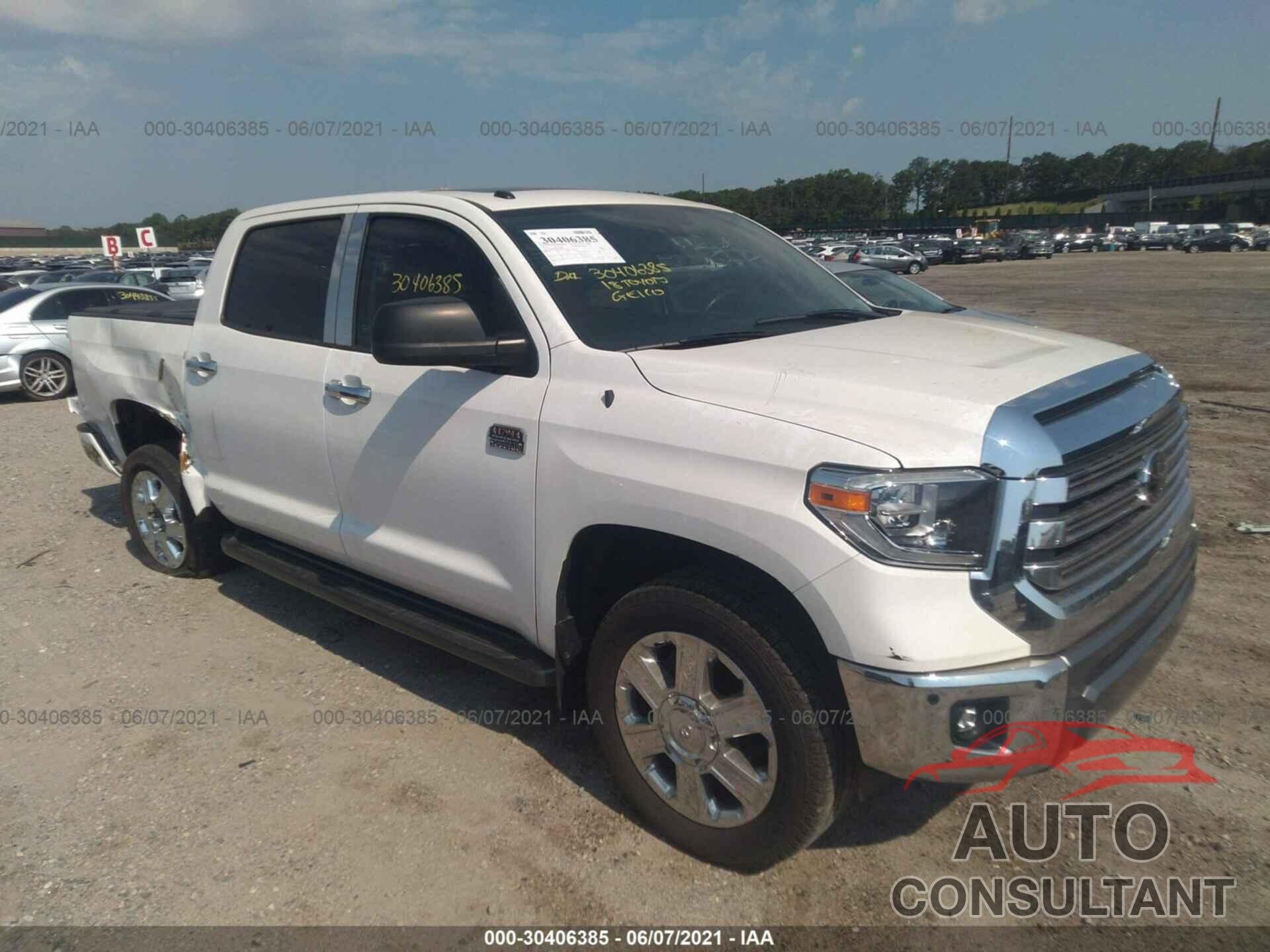 TOYOTA TUNDRA 4WD 2018 - 5TFAY5F12JX744864