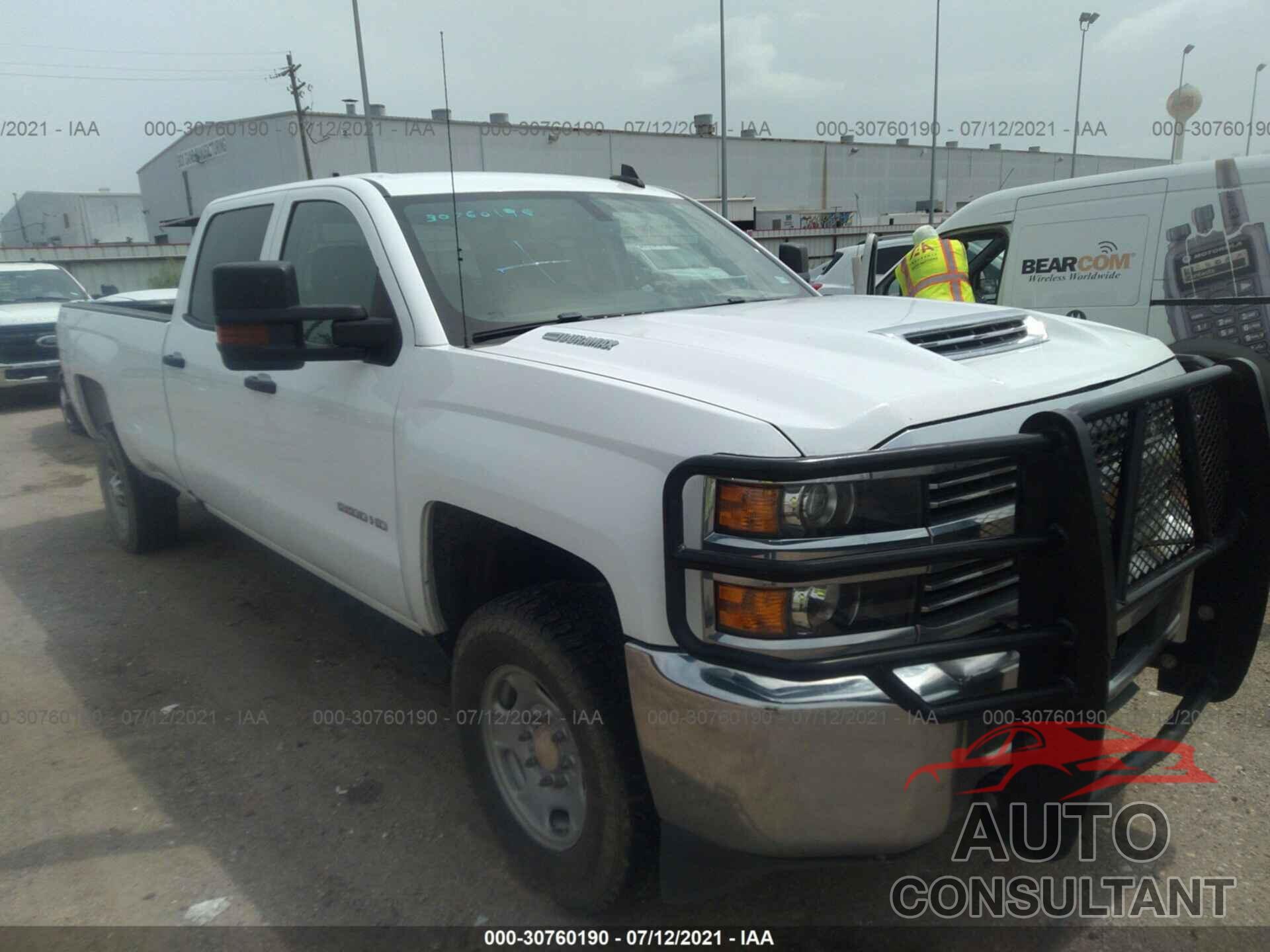 CHEVROLET SILVERADO 2500HD 2017 - 1GC1KUEY8HF206342