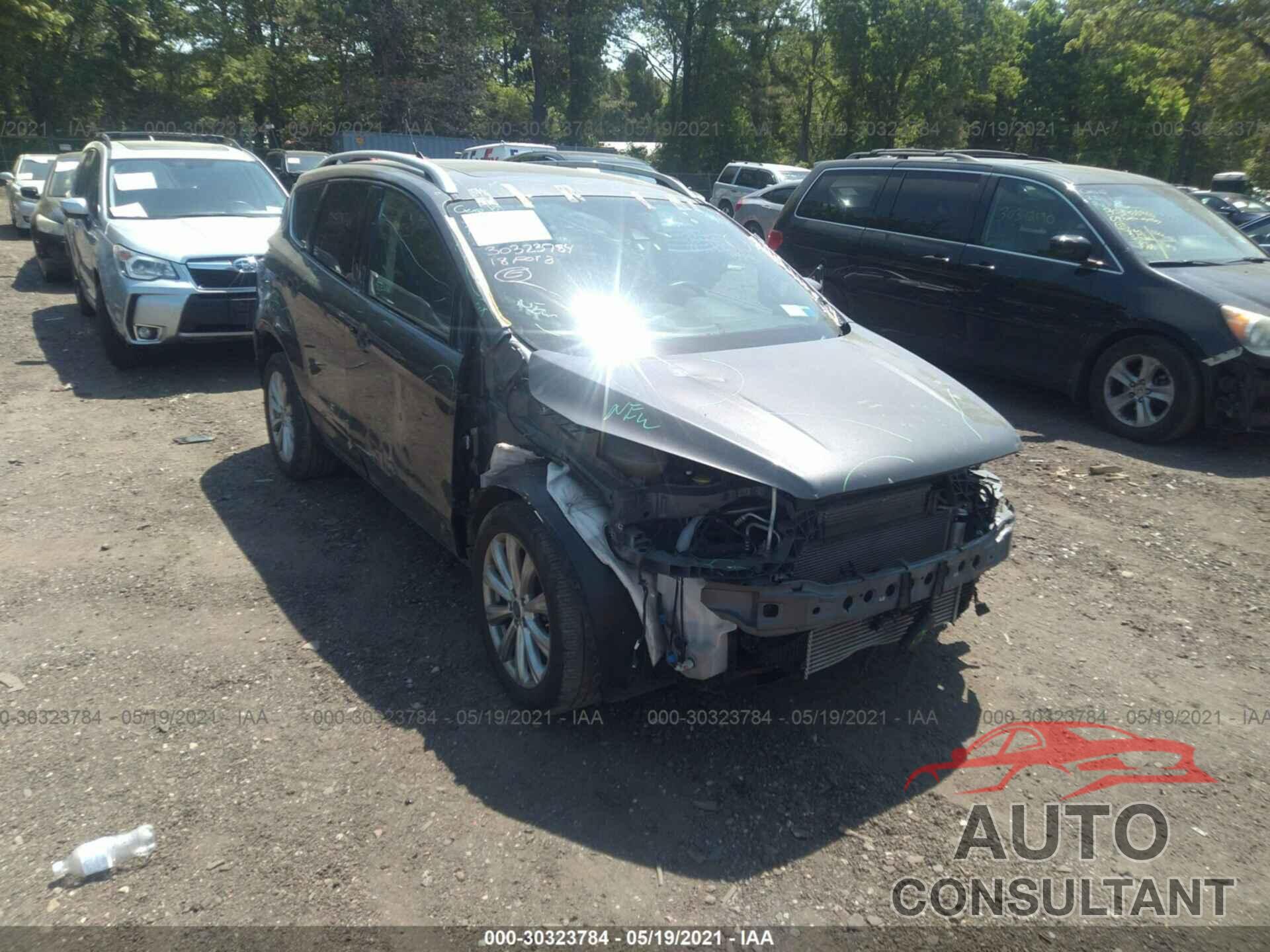 FORD ESCAPE 2018 - 1FMCU9J95JUD53598