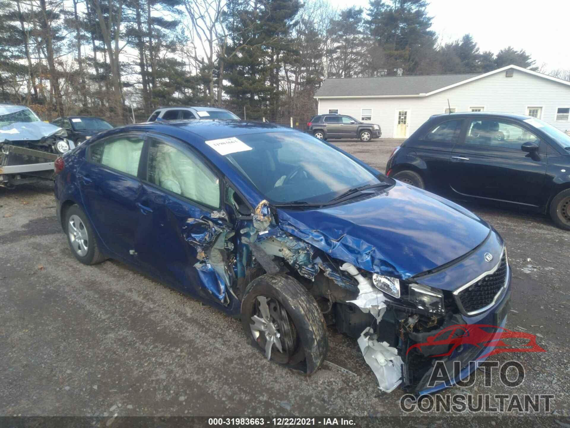 KIA FORTE 2018 - 3KPFL4A70JE196387