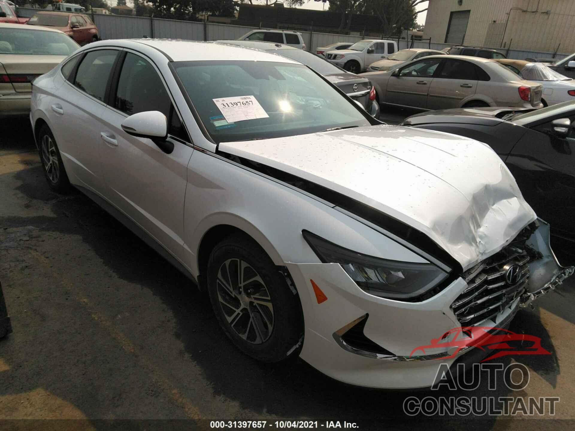 HYUNDAI SONATA HYBRID 2022 - KMHL24JJ4NA037538