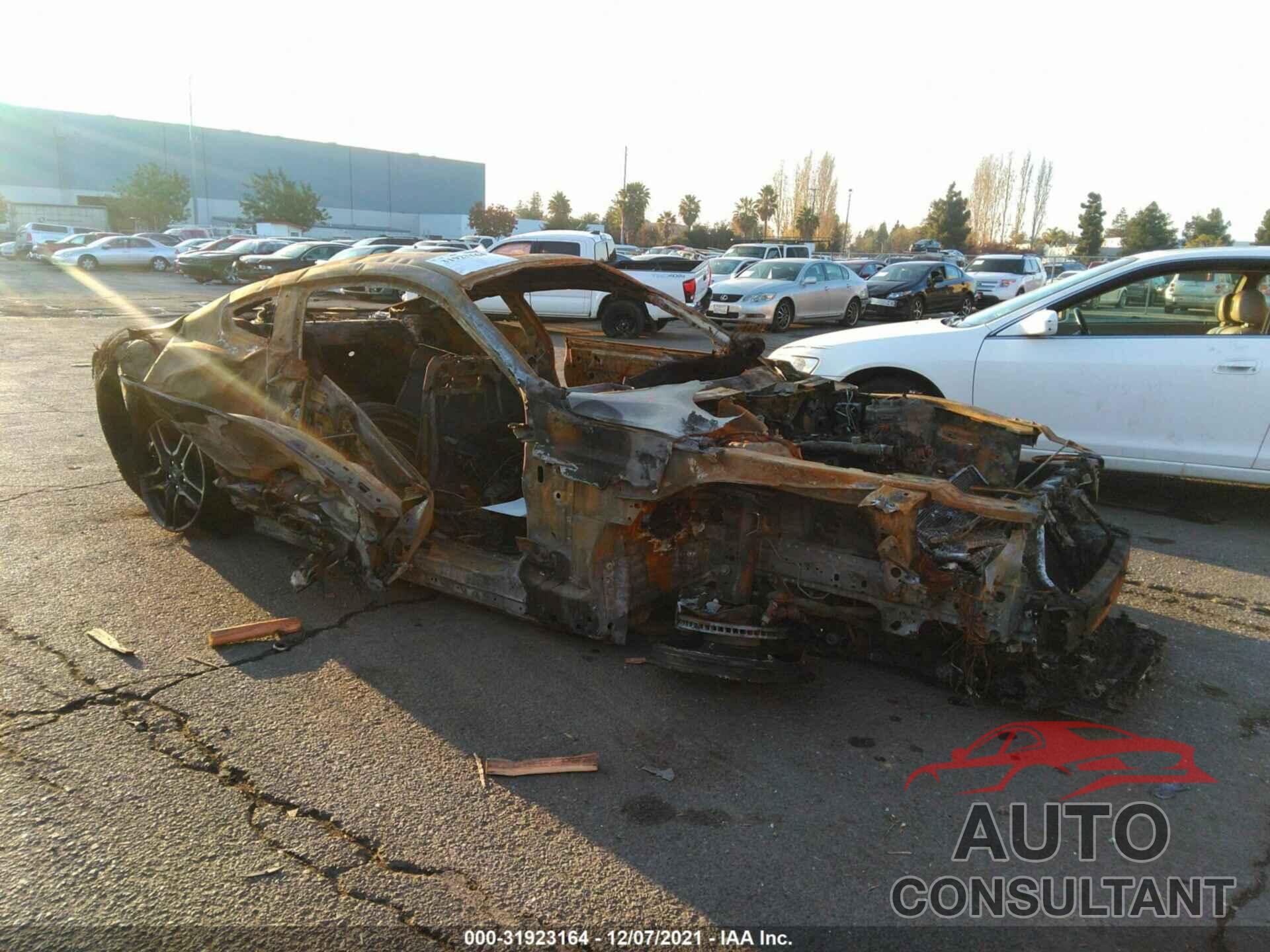 FORD MUSTANG 2021 - 1FA6P8TH6M5144981