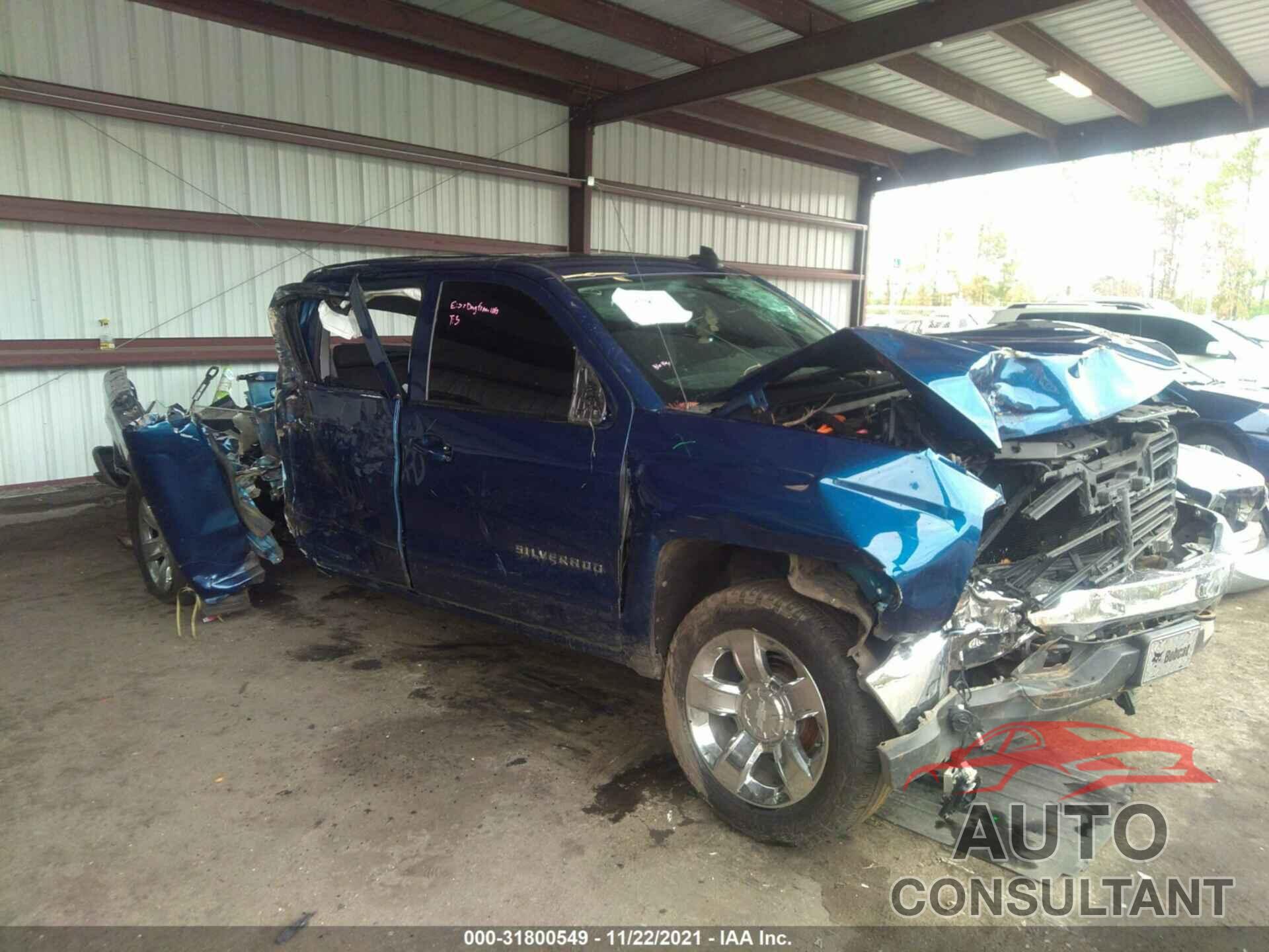 CHEVROLET SILVERADO 1500 2018 - 3GCUKRER4JG305845