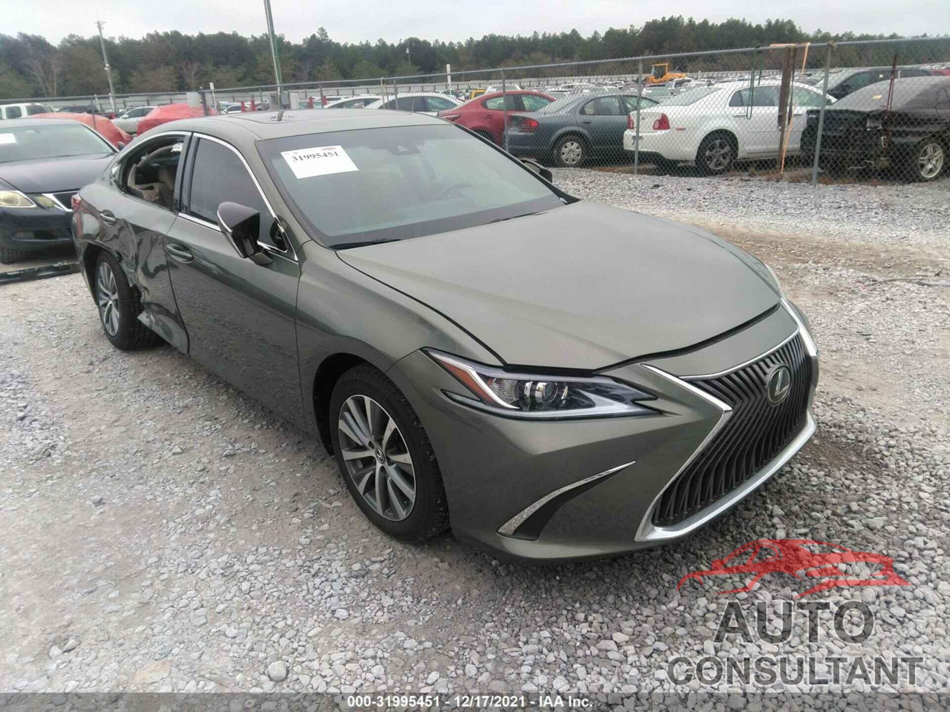 LEXUS ES 2019 - 58ABZ1B17KU035452