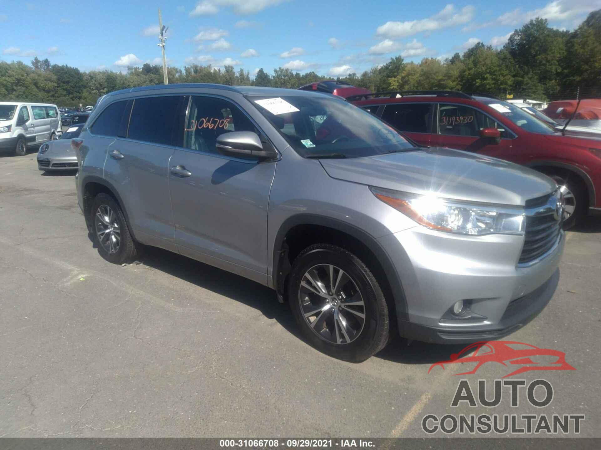 TOYOTA HIGHLANDER 2016 - 5TDJKRFH7GS228729