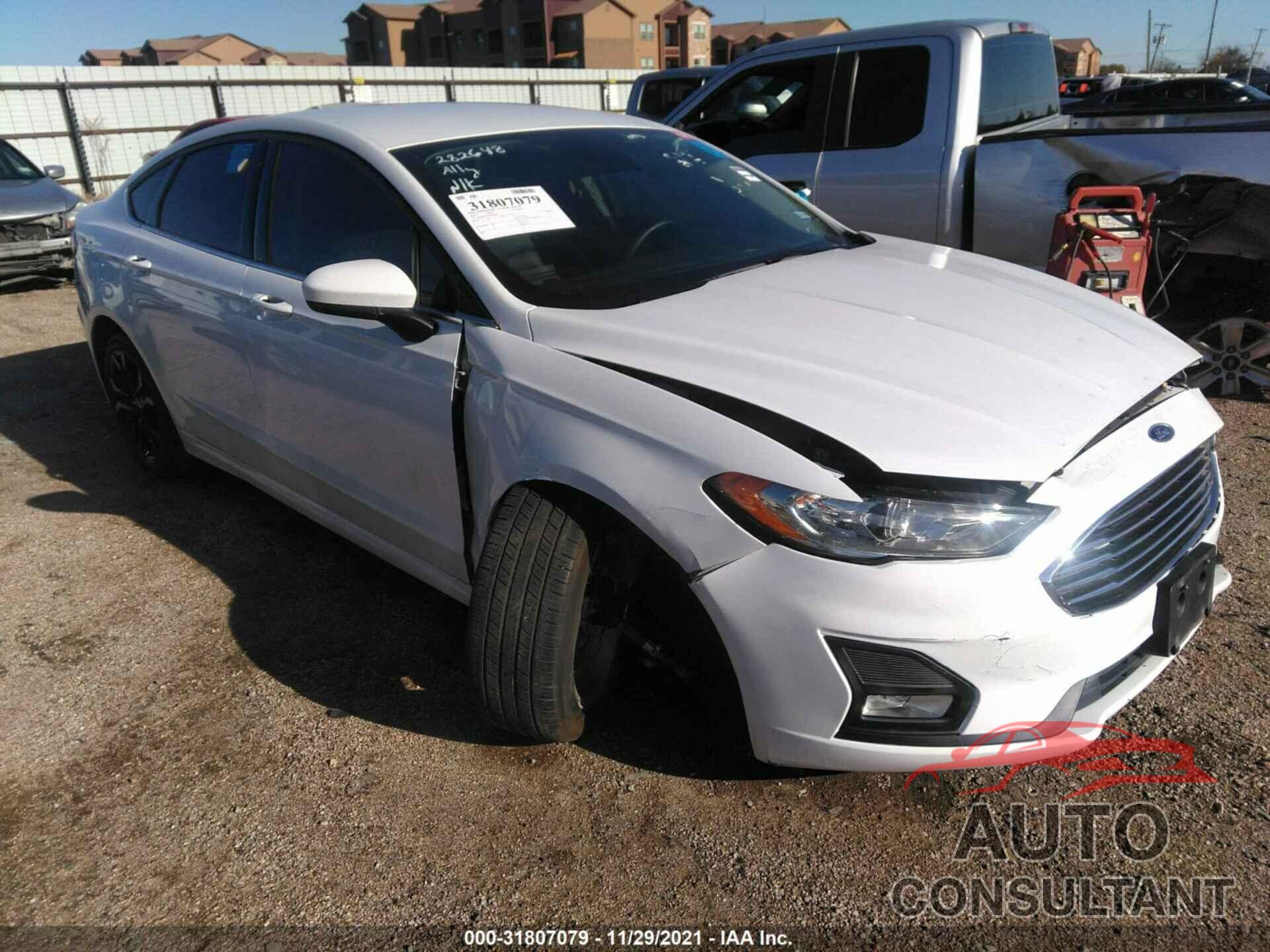 FORD FUSION 2019 - 3FA6P0HD4KR282648