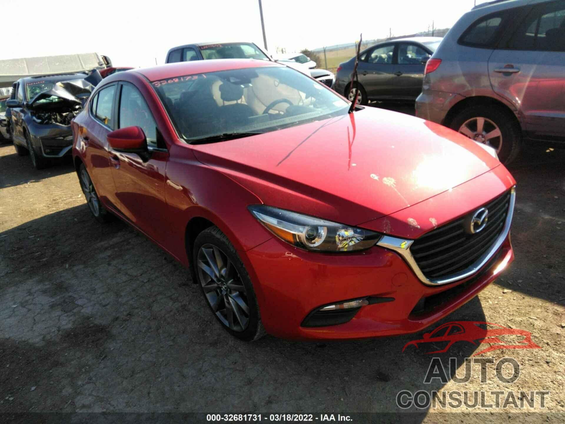 MAZDA MAZDA3 4-DOOR 2018 - 3MZBN1V30JM209804