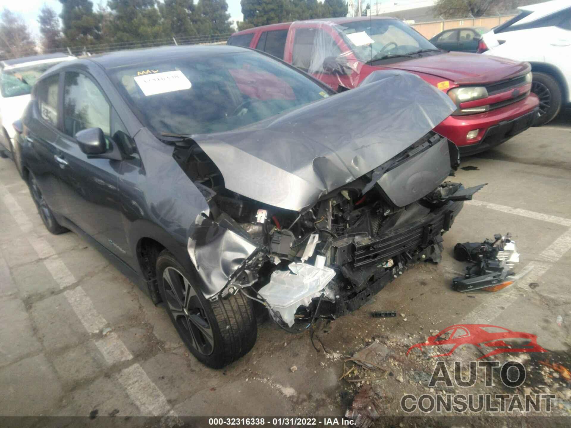 NISSAN LEAF 2018 - 1N4AZ1CP9JC309450