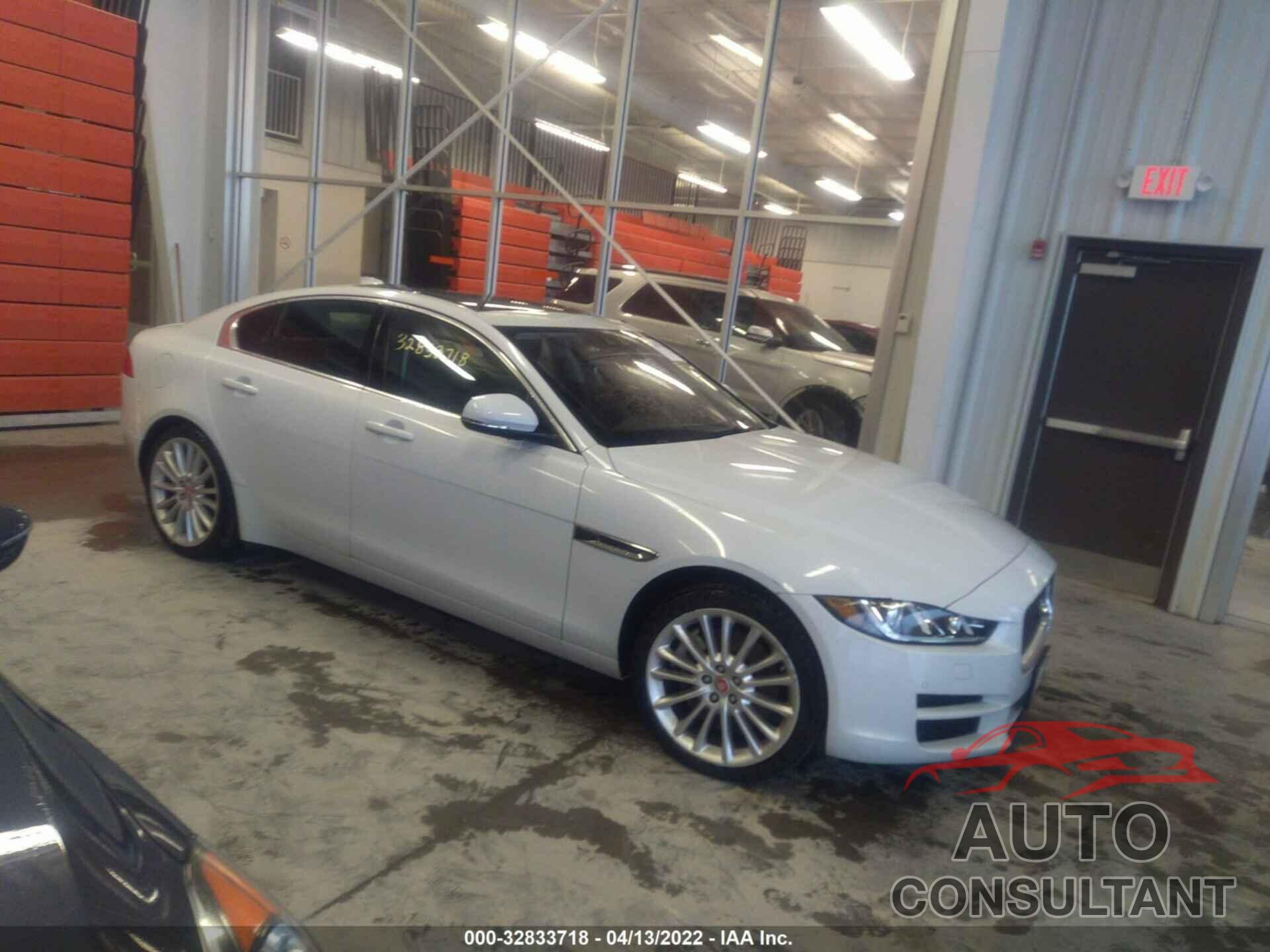 JAGUAR XE 2017 - SAJAN4BV1HA948680