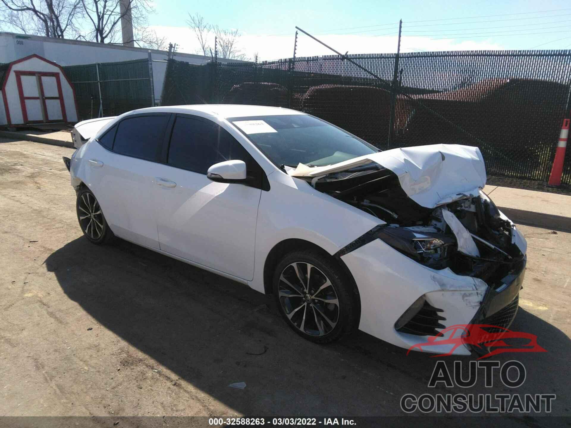 TOYOTA COROLLA 2018 - 2T1BURHE8JC044983