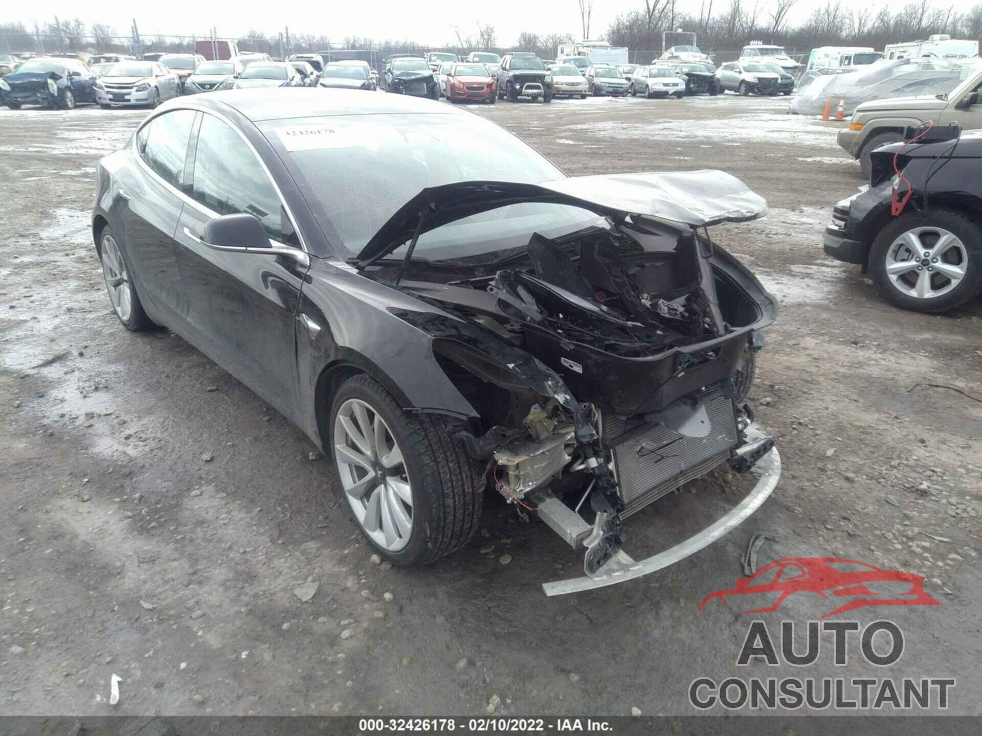 TESLA MODEL 3 2018 - 5YJ3E1EBXJF067268
