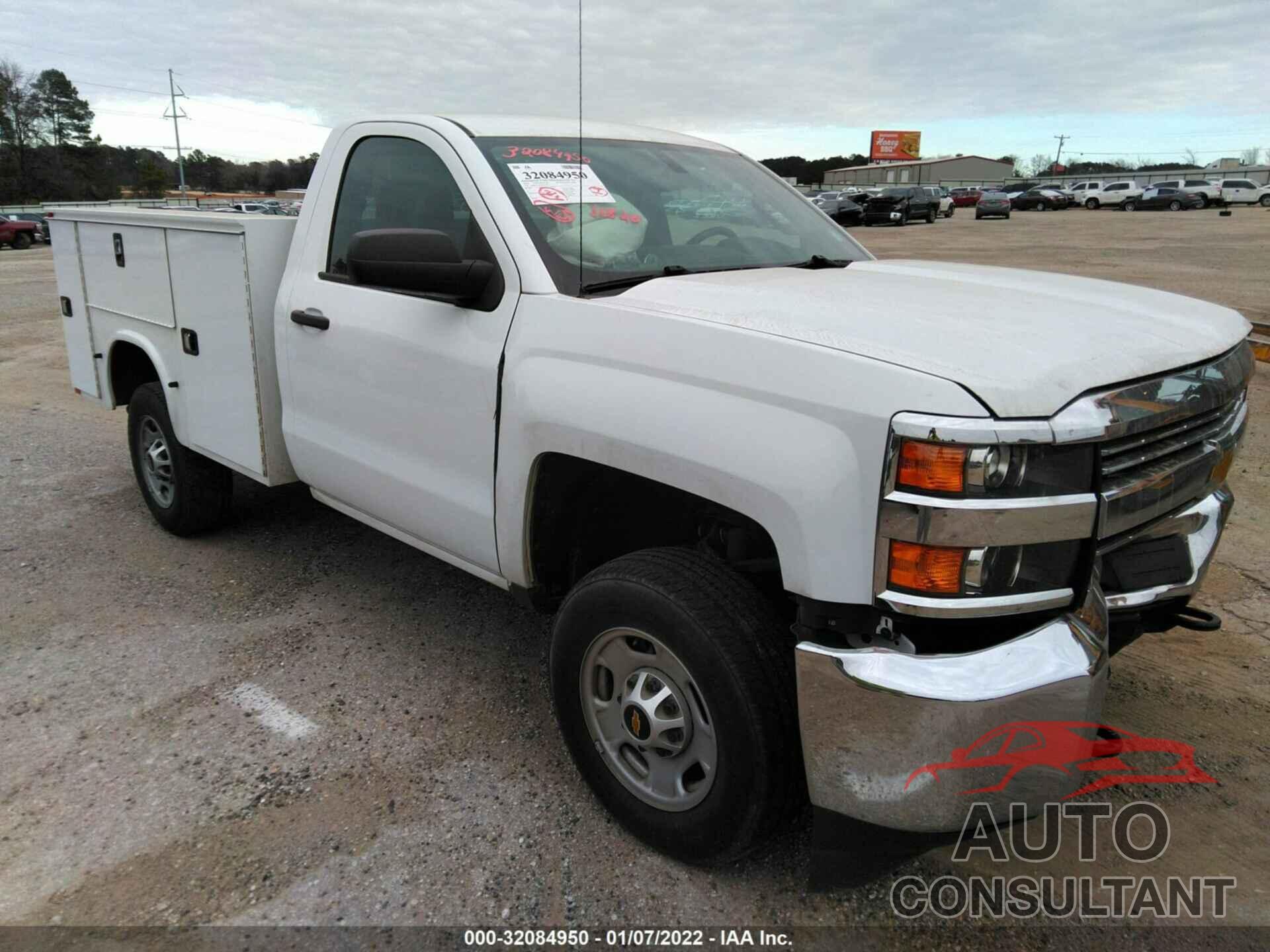 CHEVROLET SILVERADO 2500HD 2018 - 1GB0CUEG6JZ233399