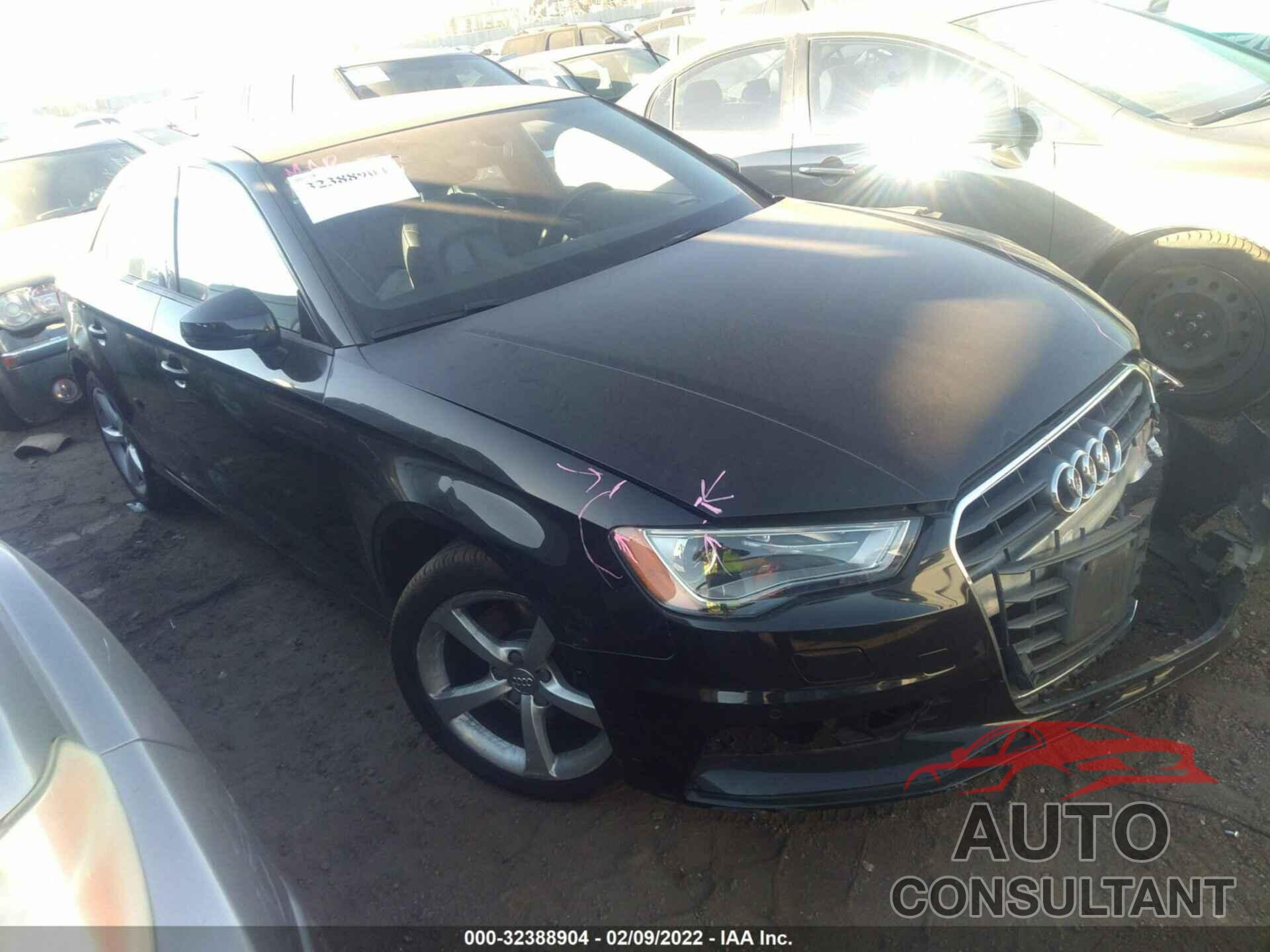 AUDI A3 2016 - WAUA7GFF7G1053767