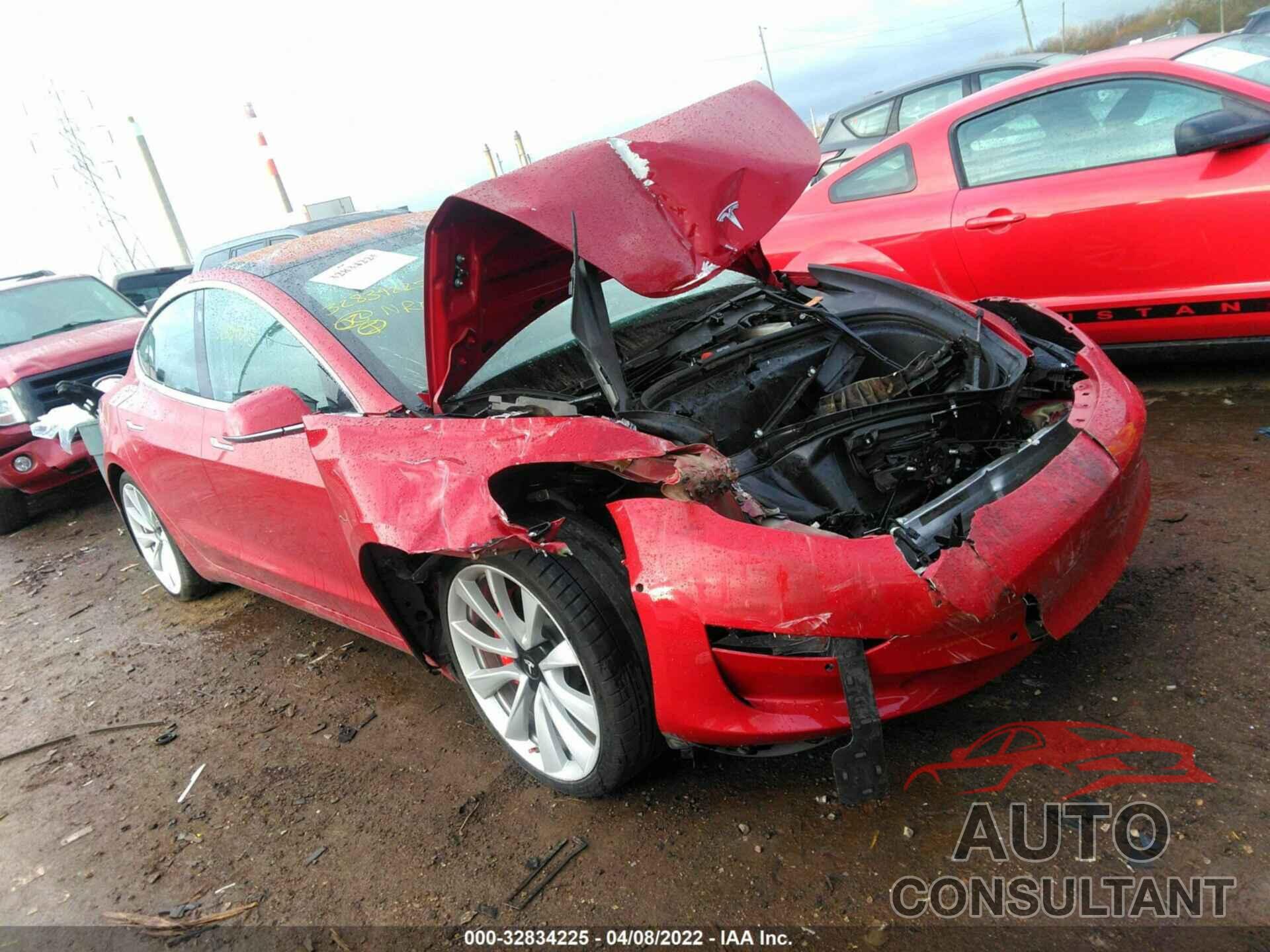 TESLA MODEL 3 2018 - 5YJ3E1EB7JF063274