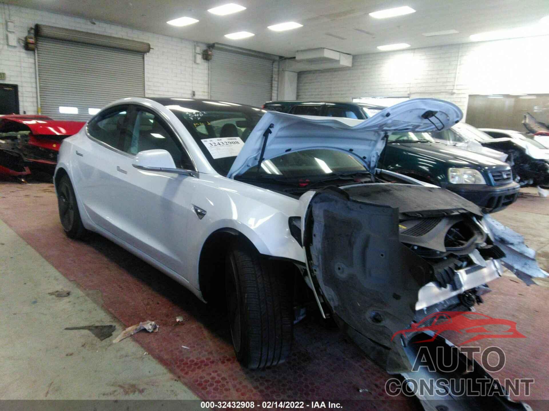 TESLA MODEL 3 2018 - 5YJ3E1EA7JF053528