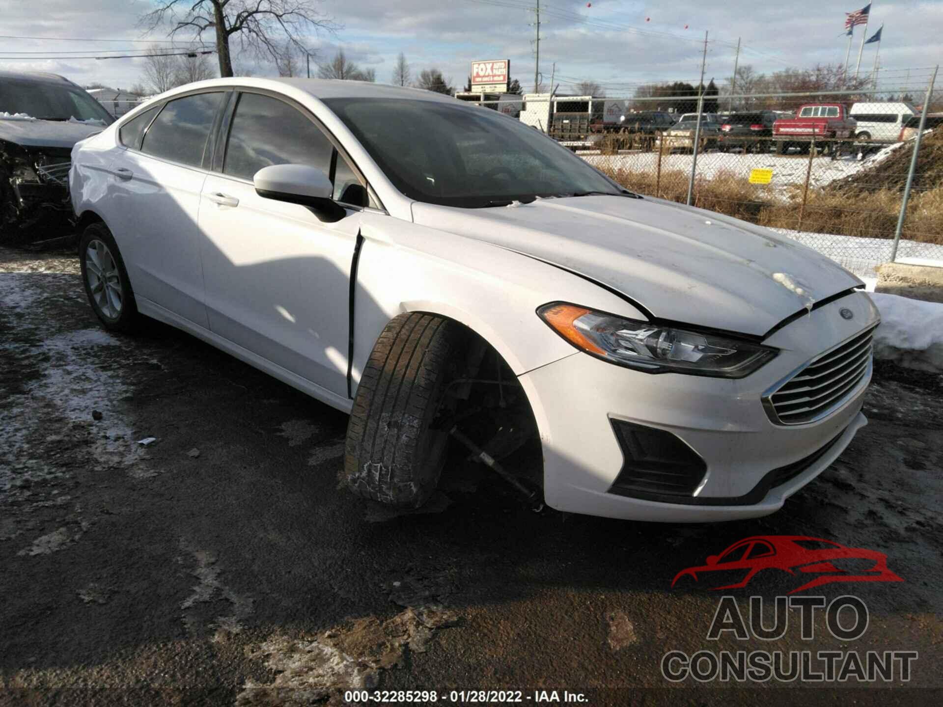 FORD FUSION 2019 - 3FA6P0H71KR261878