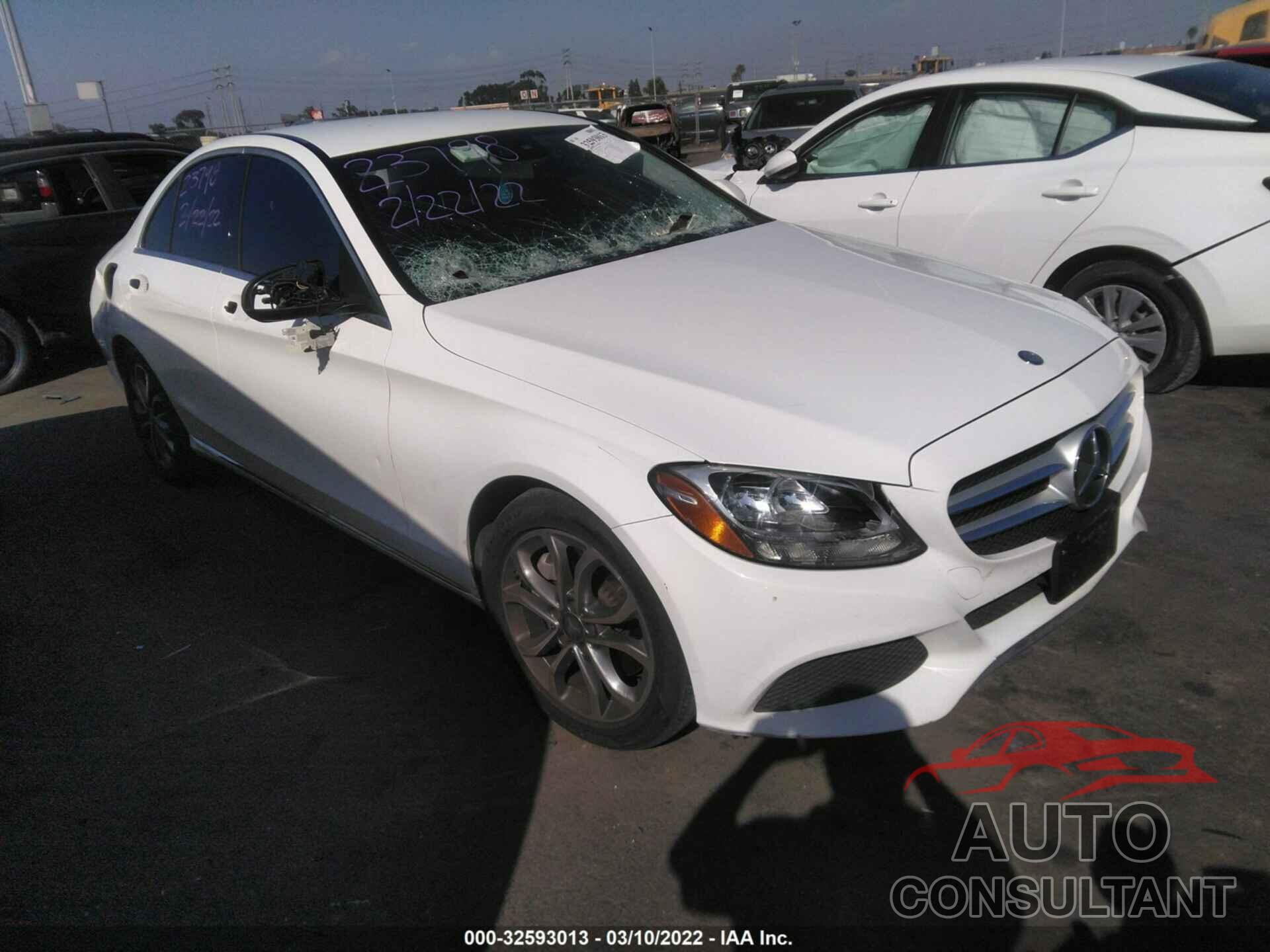 MERCEDES-BENZ C-CLASS 2016 - 55SWF4JB2GU129769