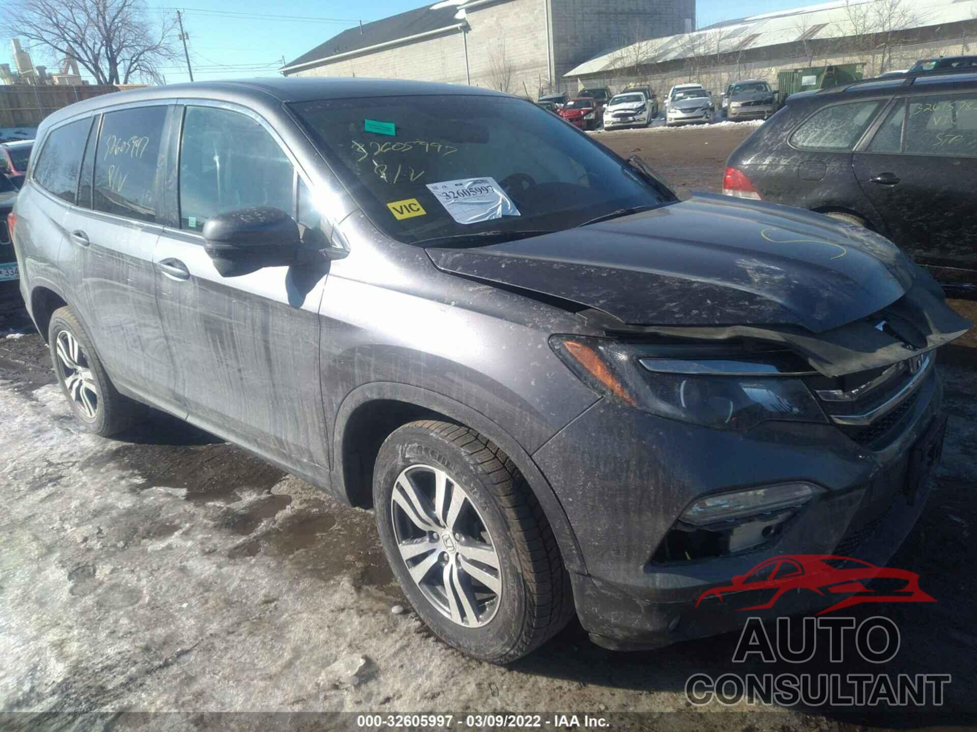 HONDA PILOT 2017 - 5FNYF6H56HB042786