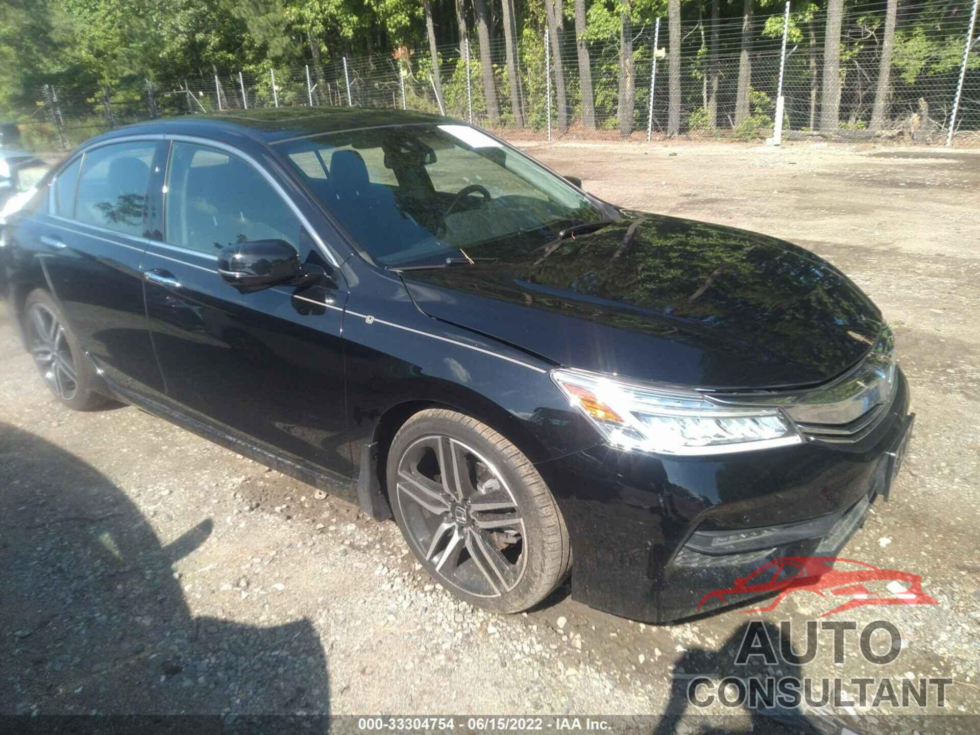 HONDA ACCORD SEDAN 2016 - 1HGCR3F93GA031761