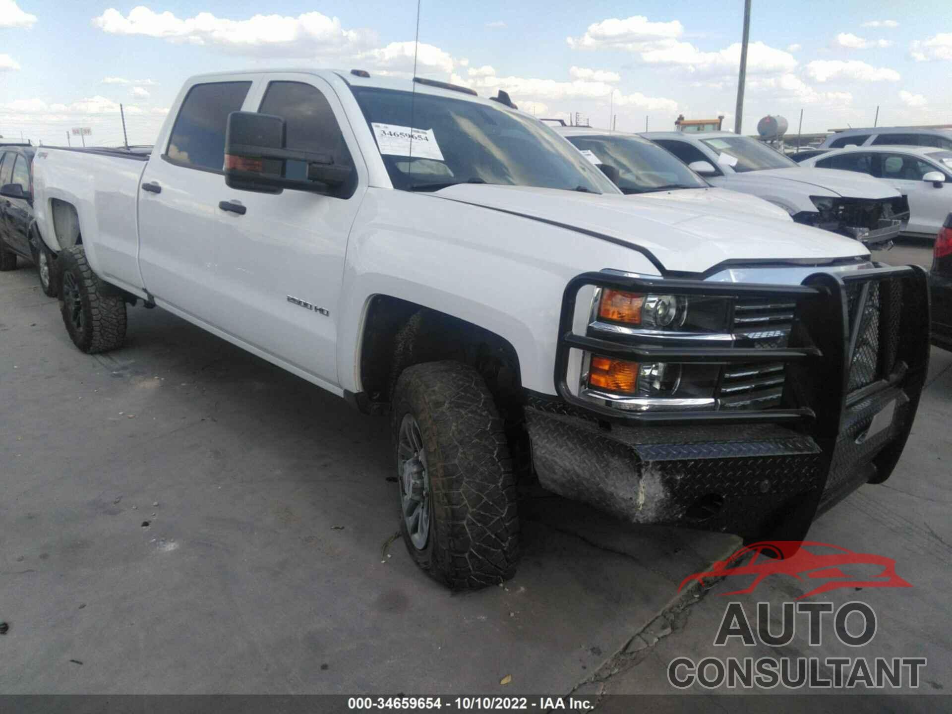 CHEVROLET SILVERADO 2500HD 2018 - 1GC1KUEG8JF211182