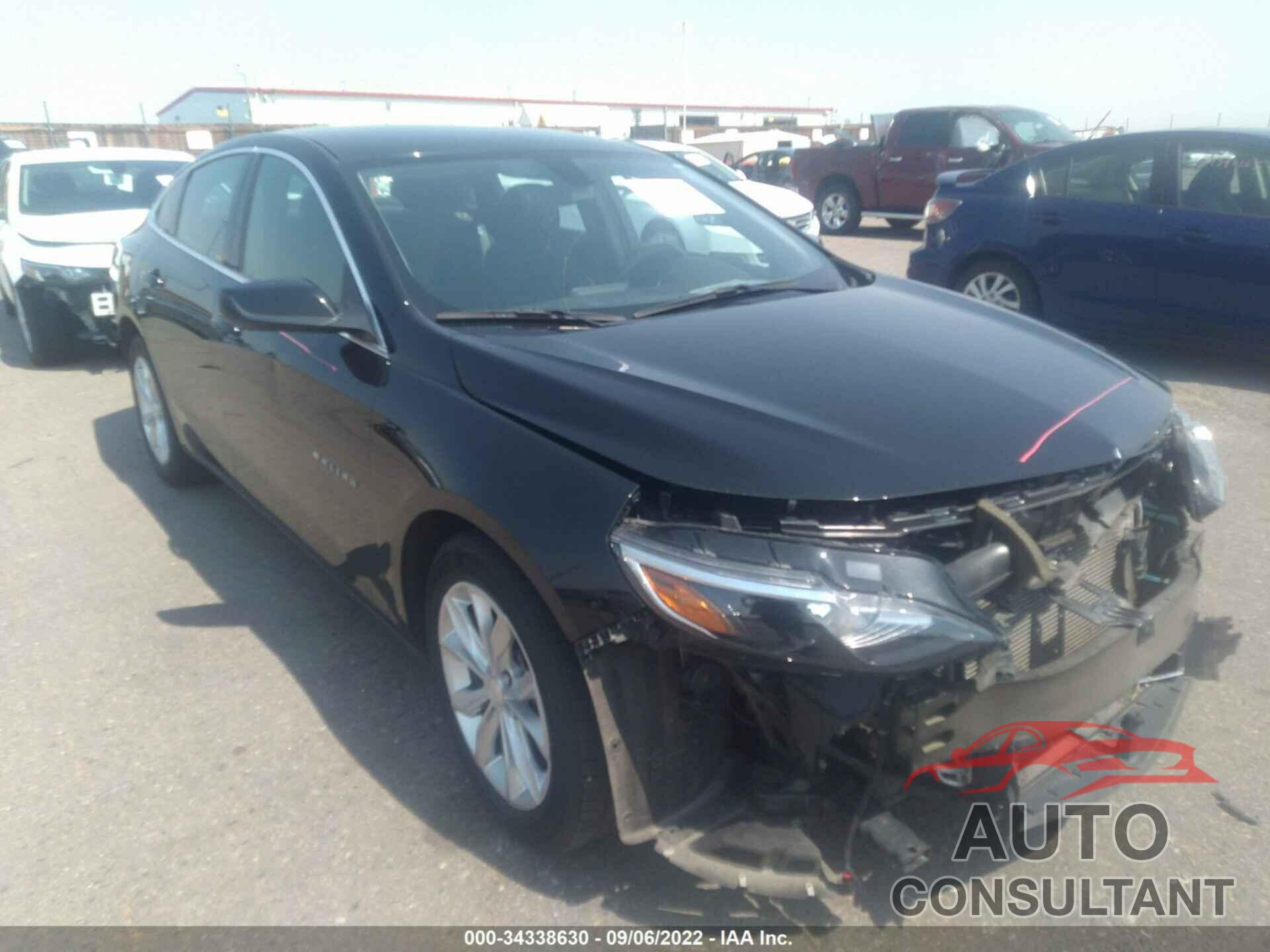 CHEVROLET MALIBU 2021 - 1G1ZD5ST4MF037094