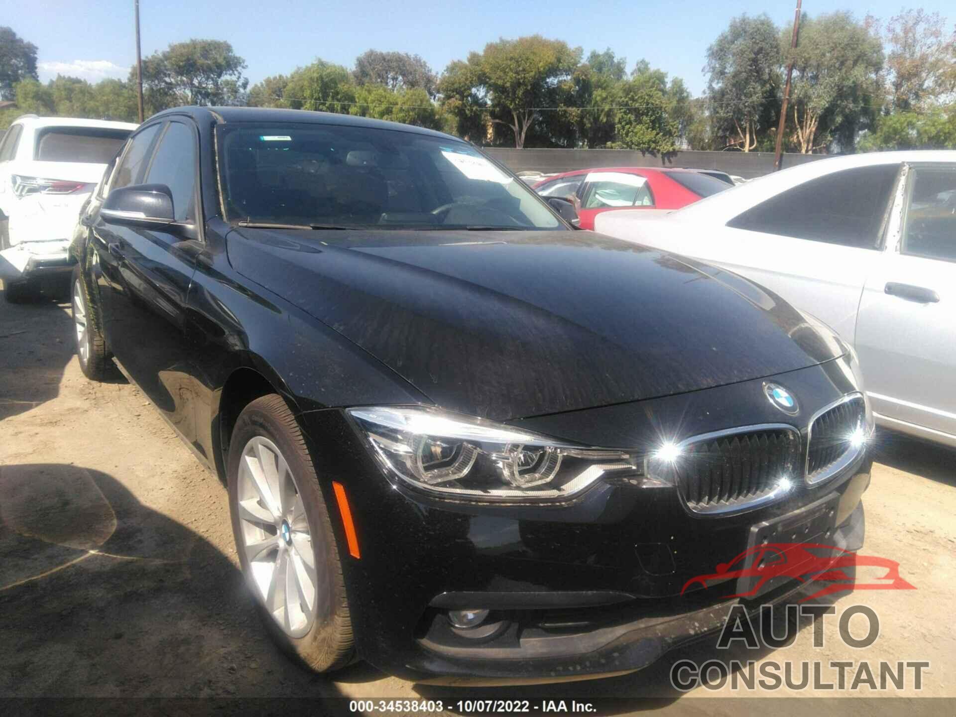 BMW 3 SERIES 2018 - WBA8E1G57JNU92278