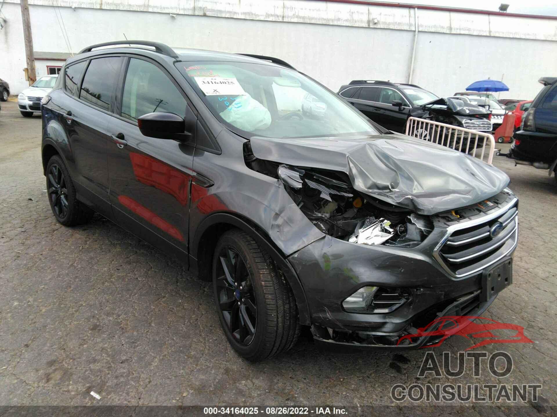 FORD ESCAPE 2017 - 1FMCU0GD0HUC38764