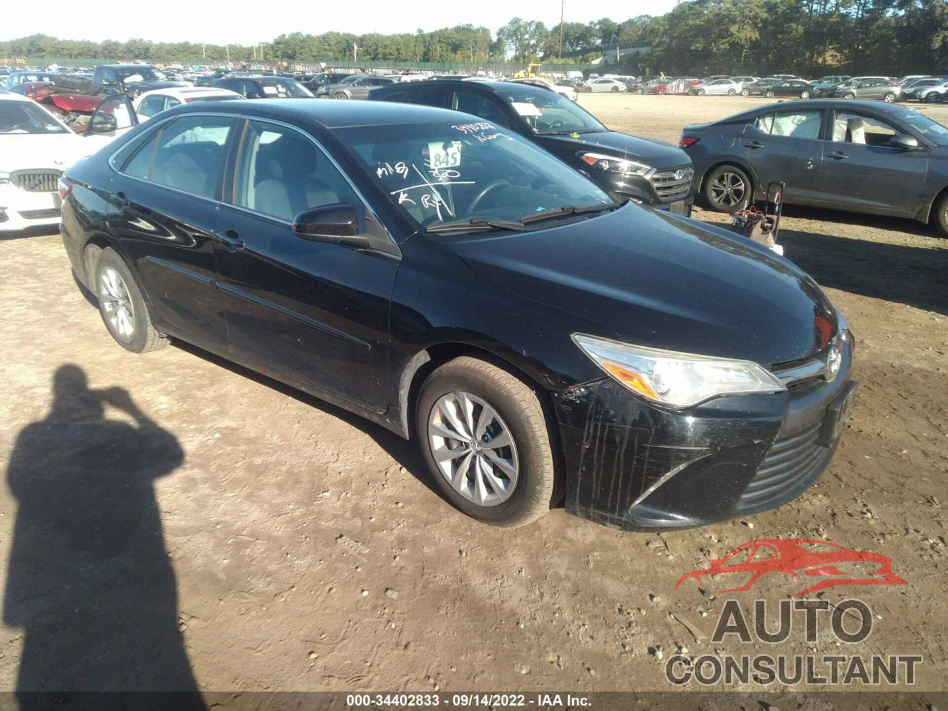 TOYOTA CAMRY 2016 - 4T4BF1FK2GR541285