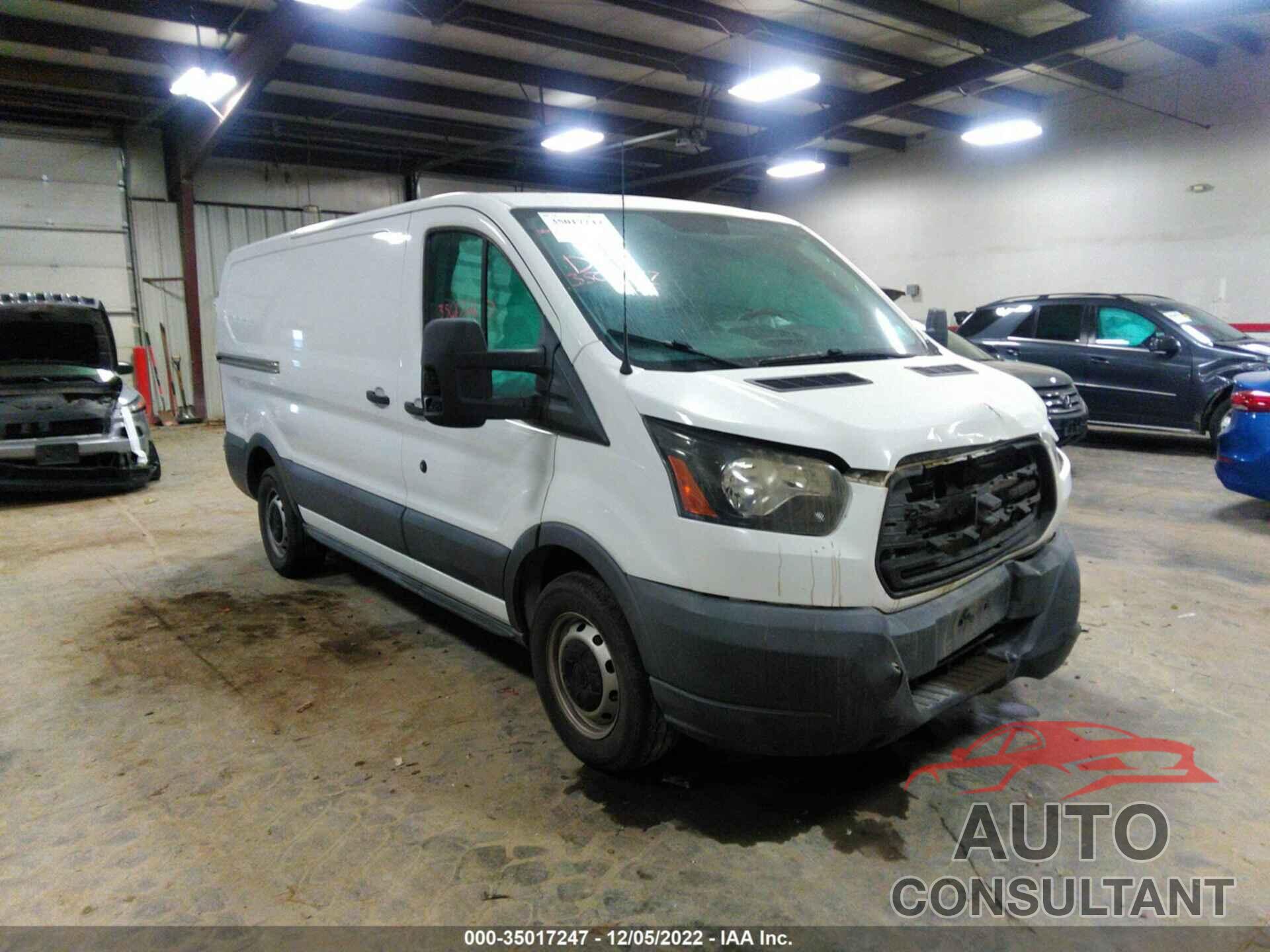 FORD TRANSIT-150 2017 - 1FTYE1YM1HKA39777