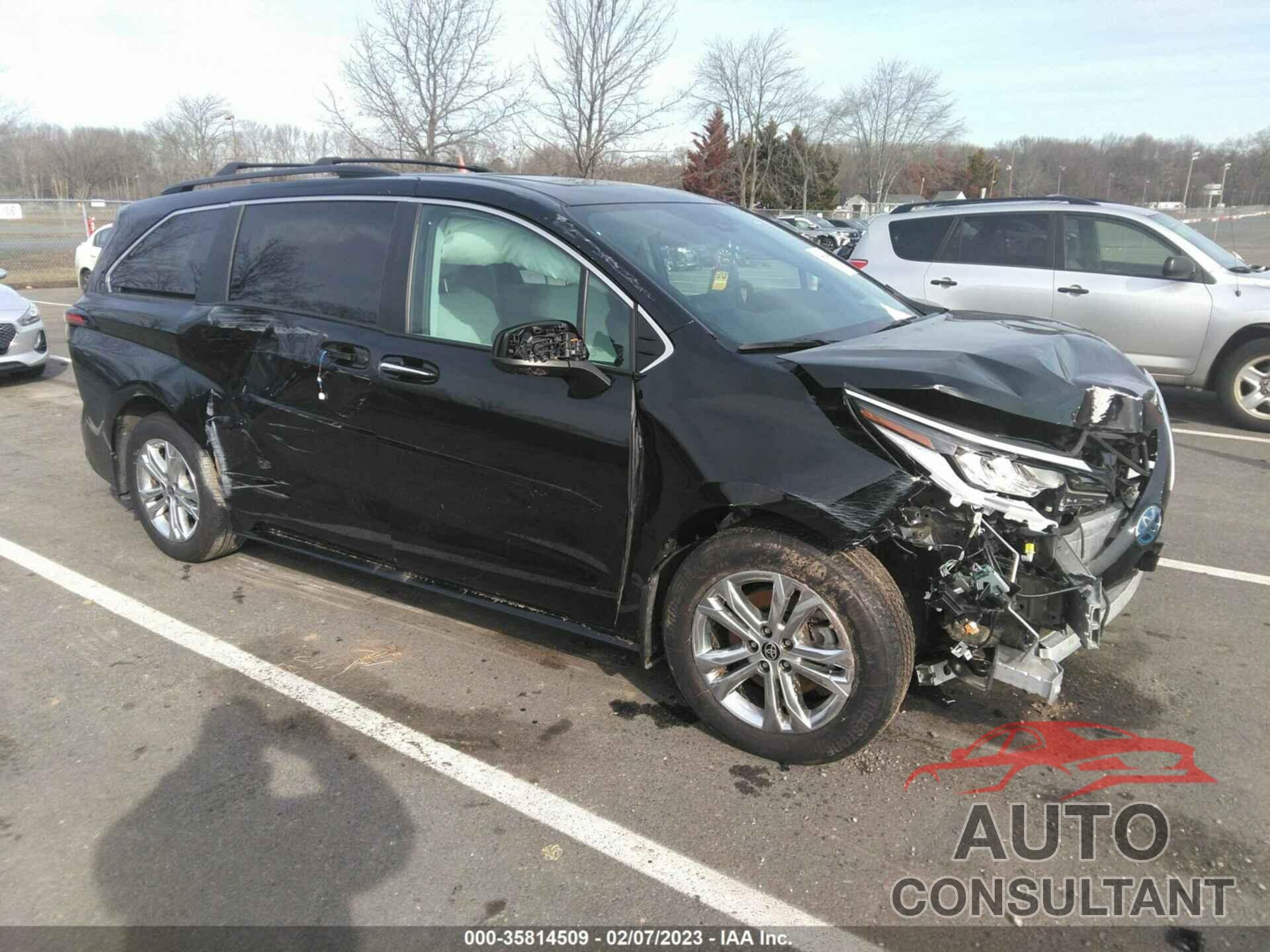 TOYOTA SIENNA 2022 - 5TDDSKFC8NS042719