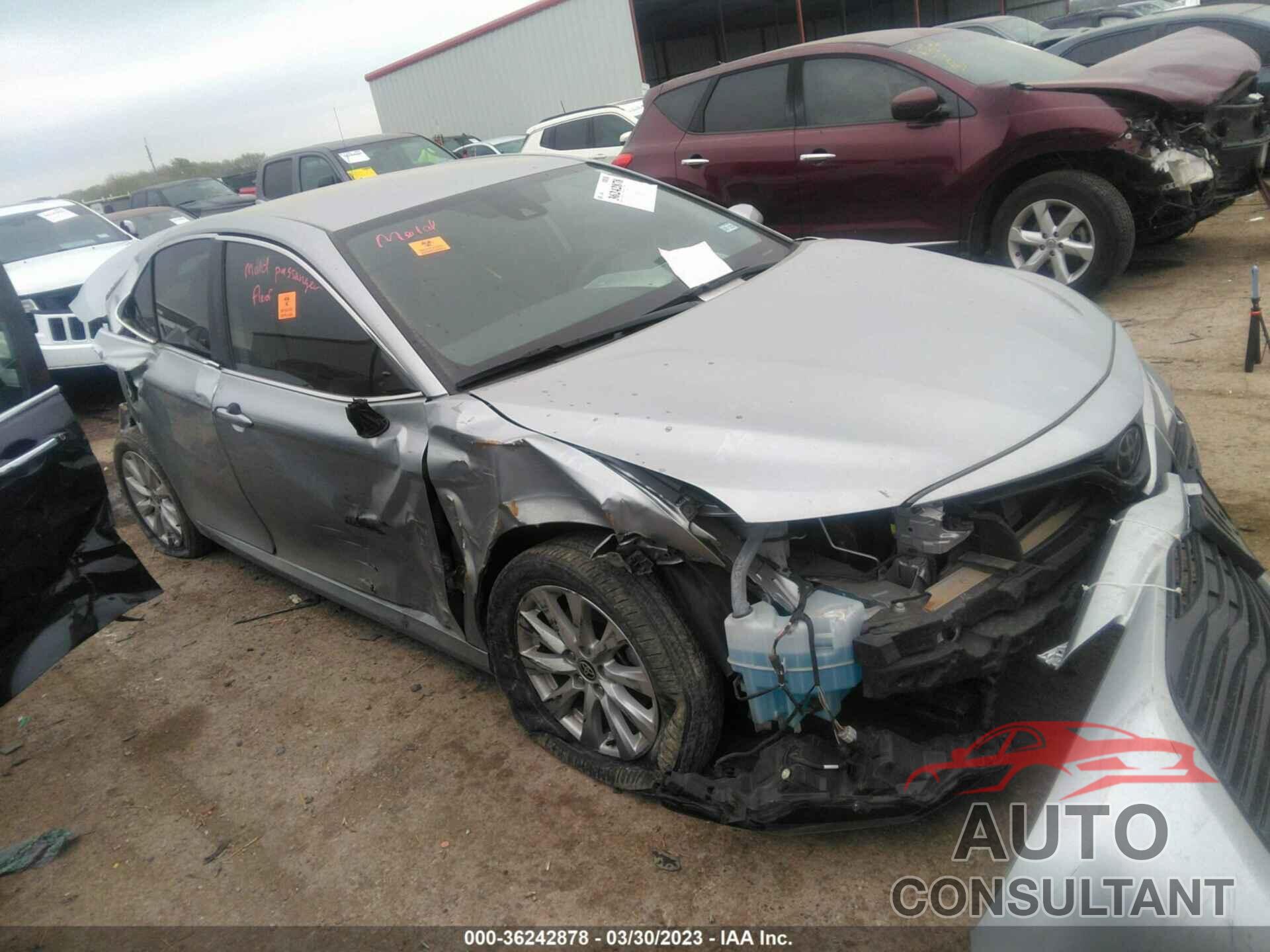 TOYOTA CAMRY 2020 - 4T1C11AKXLU978563