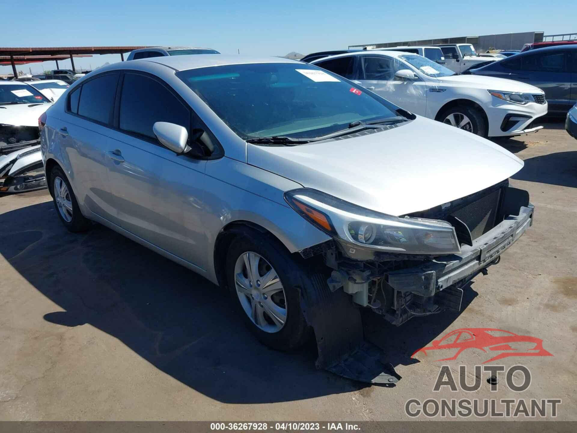 KIA FORTE 2017 - 3KPFK4A73HE036968