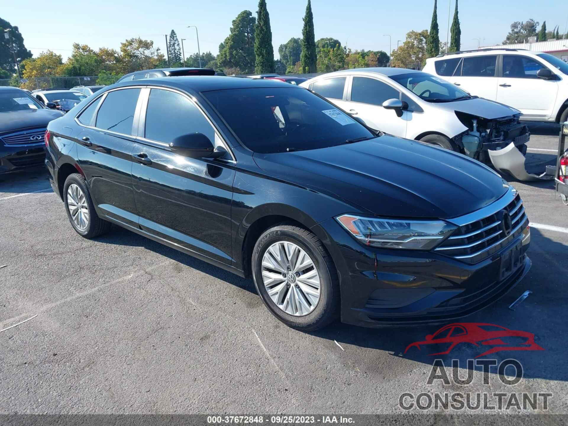 VOLKSWAGEN JETTA 2019 - 3VWC57BU1KM079148