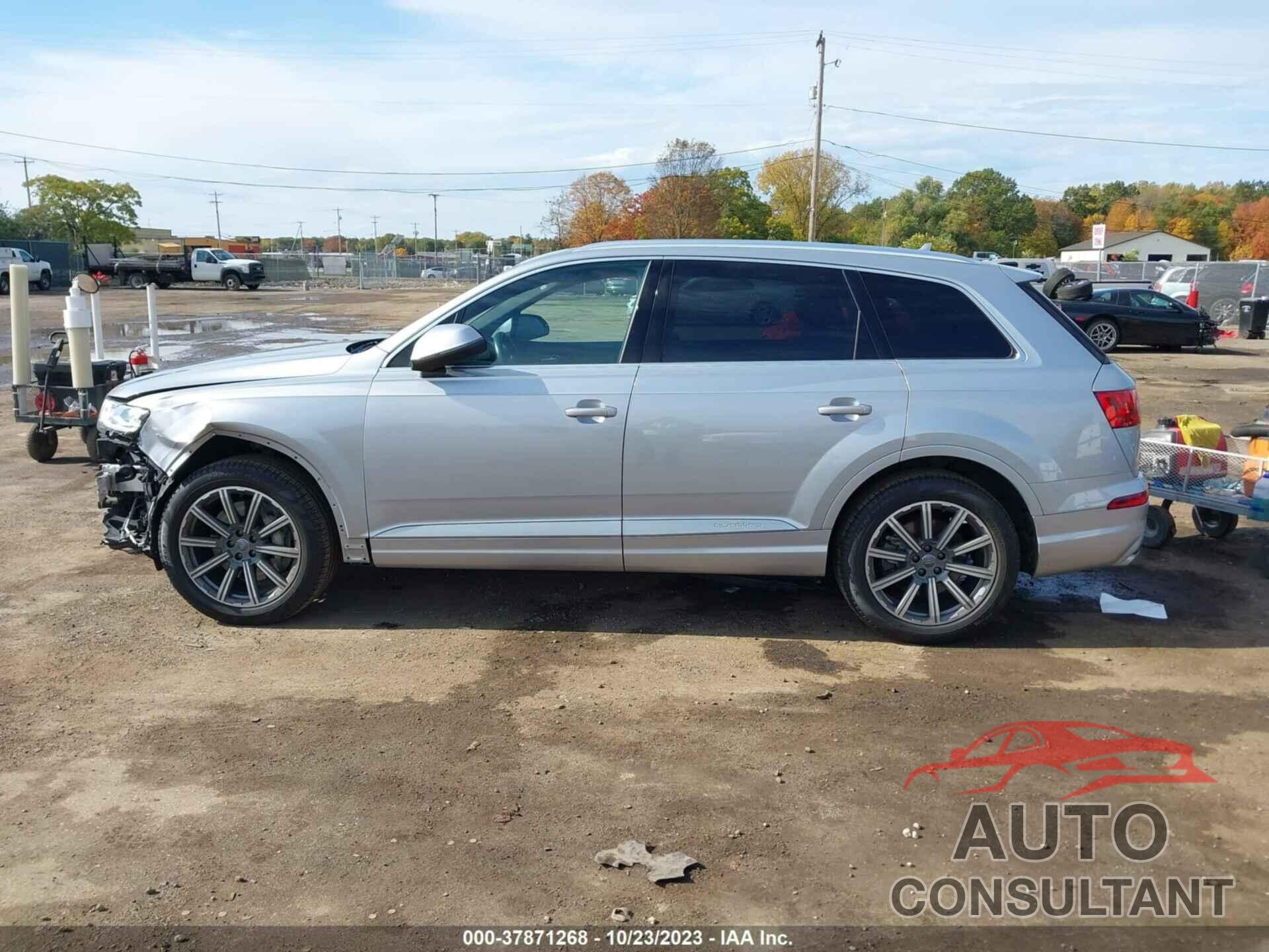 AUDI Q7 2018 - WA1AAAF72JD046459