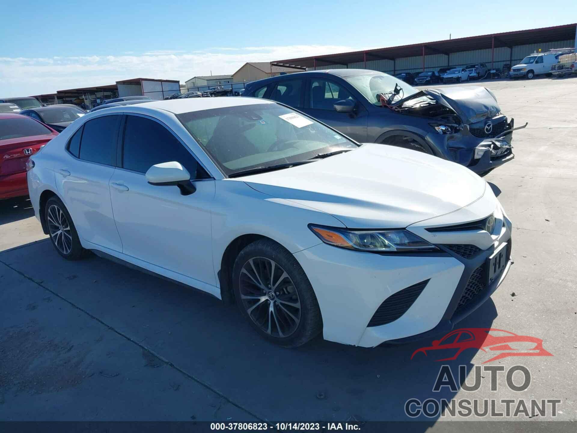 TOYOTA CAMRY 2020 - 4T1G11AK3LU981869