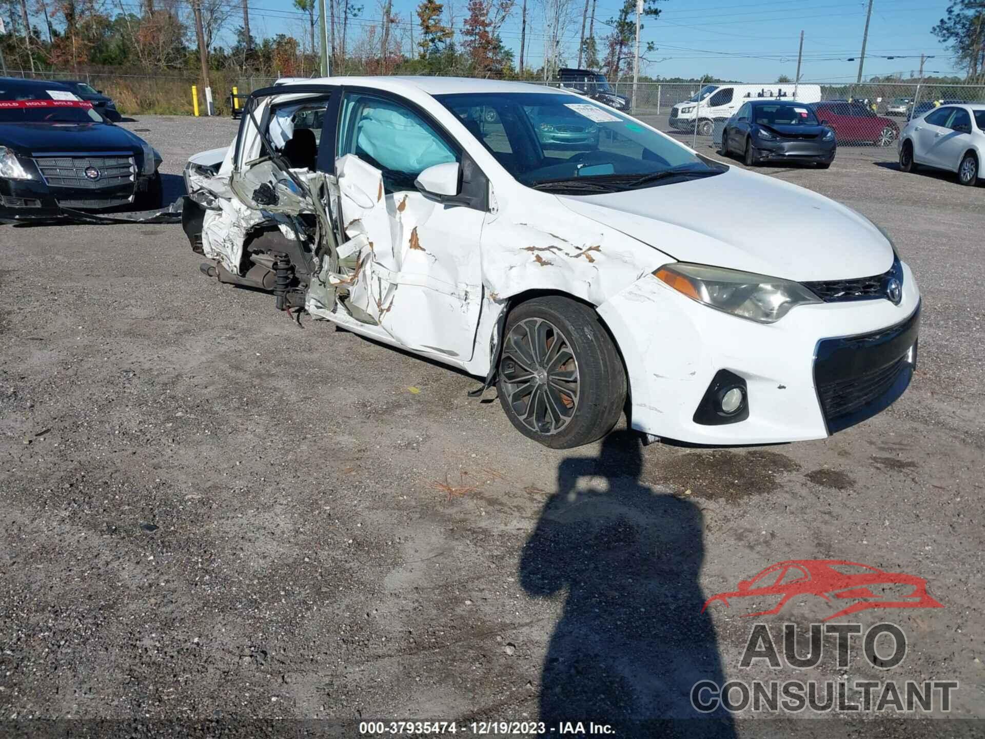 TOYOTA COROLLA 2015 - 2T1BURHE6FC242176