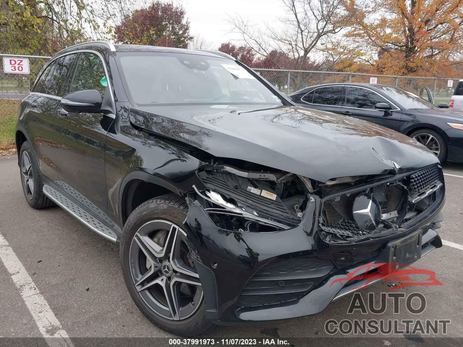MERCEDES-BENZ GLC 300 2020 - W1N0G8EB2LF762471