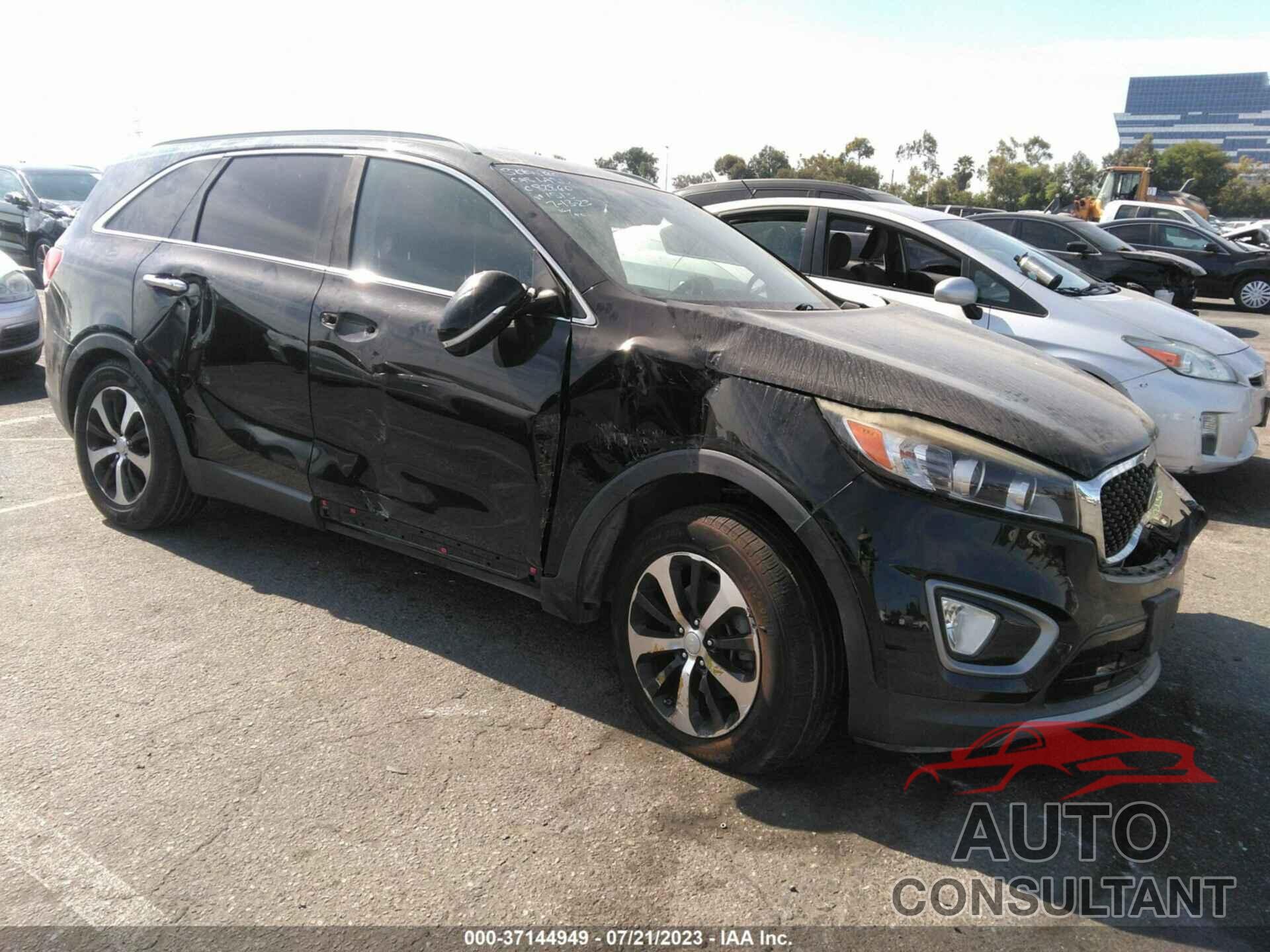 KIA SORENTO 2016 - 5XYPH4A53GG001513