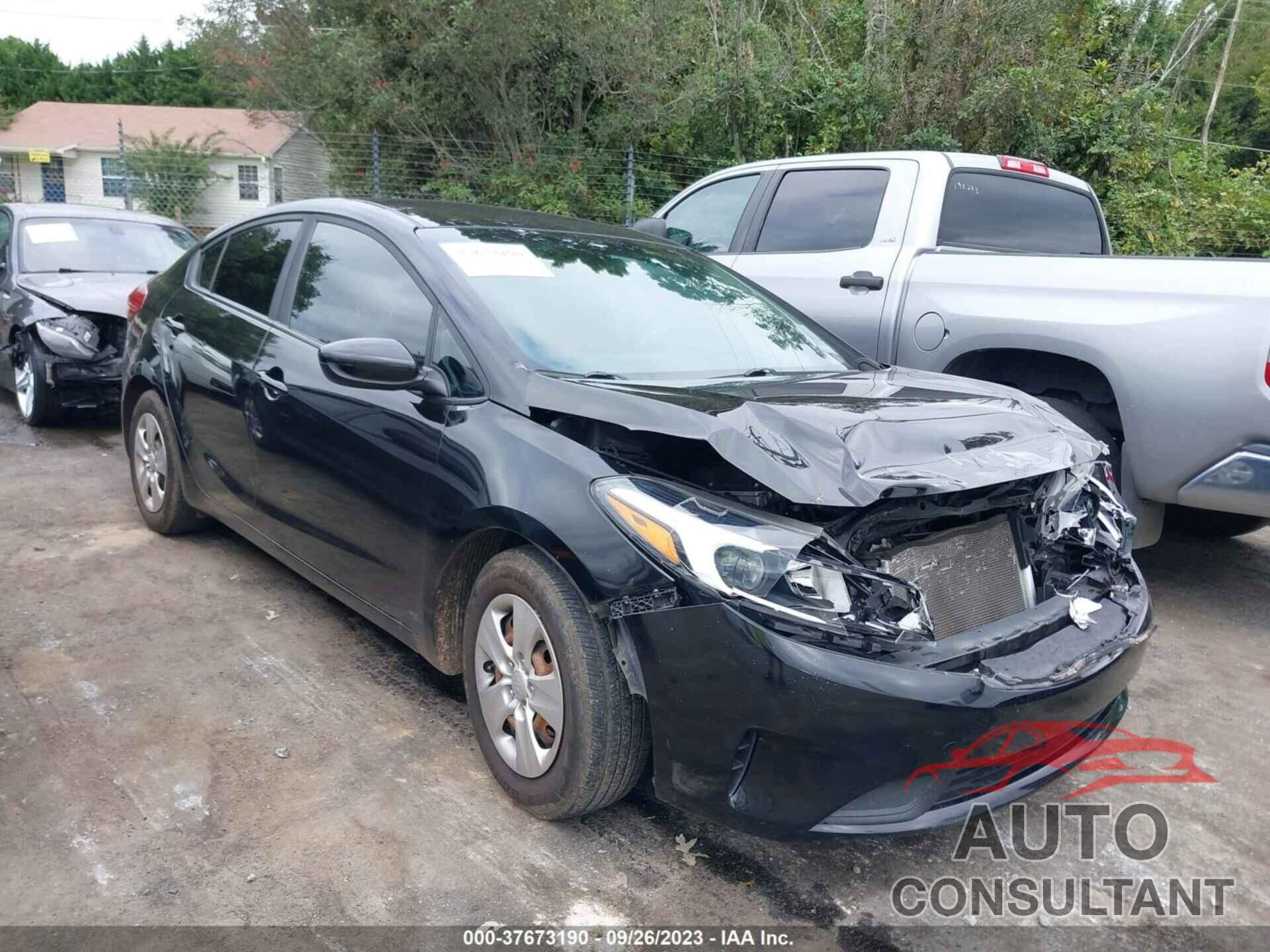 KIA FORTE 2018 - 3KPFK4A79JE234363