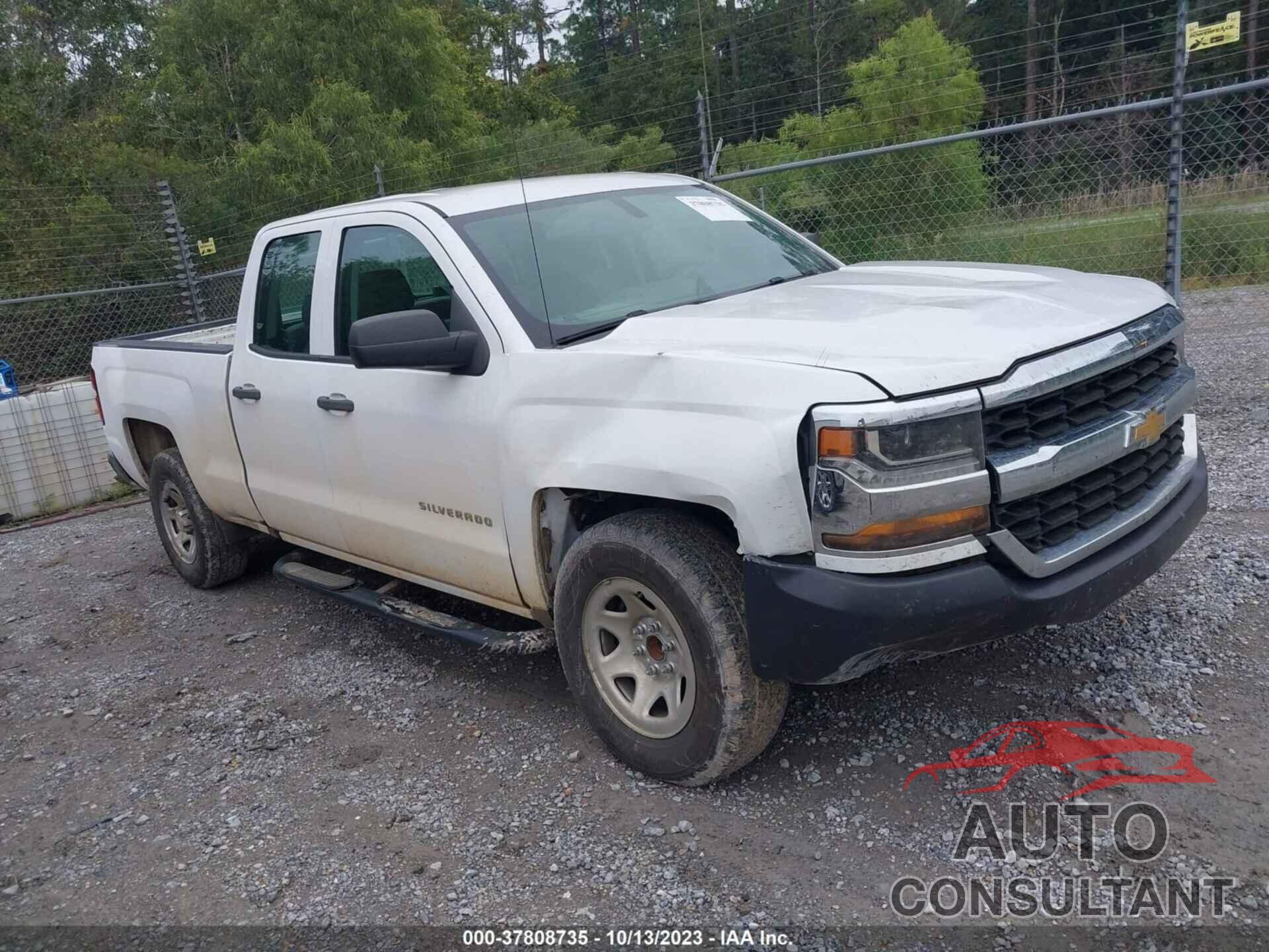CHEVROLET SILVERADO 1500 2018 - 1GCRCNECXJZ378256