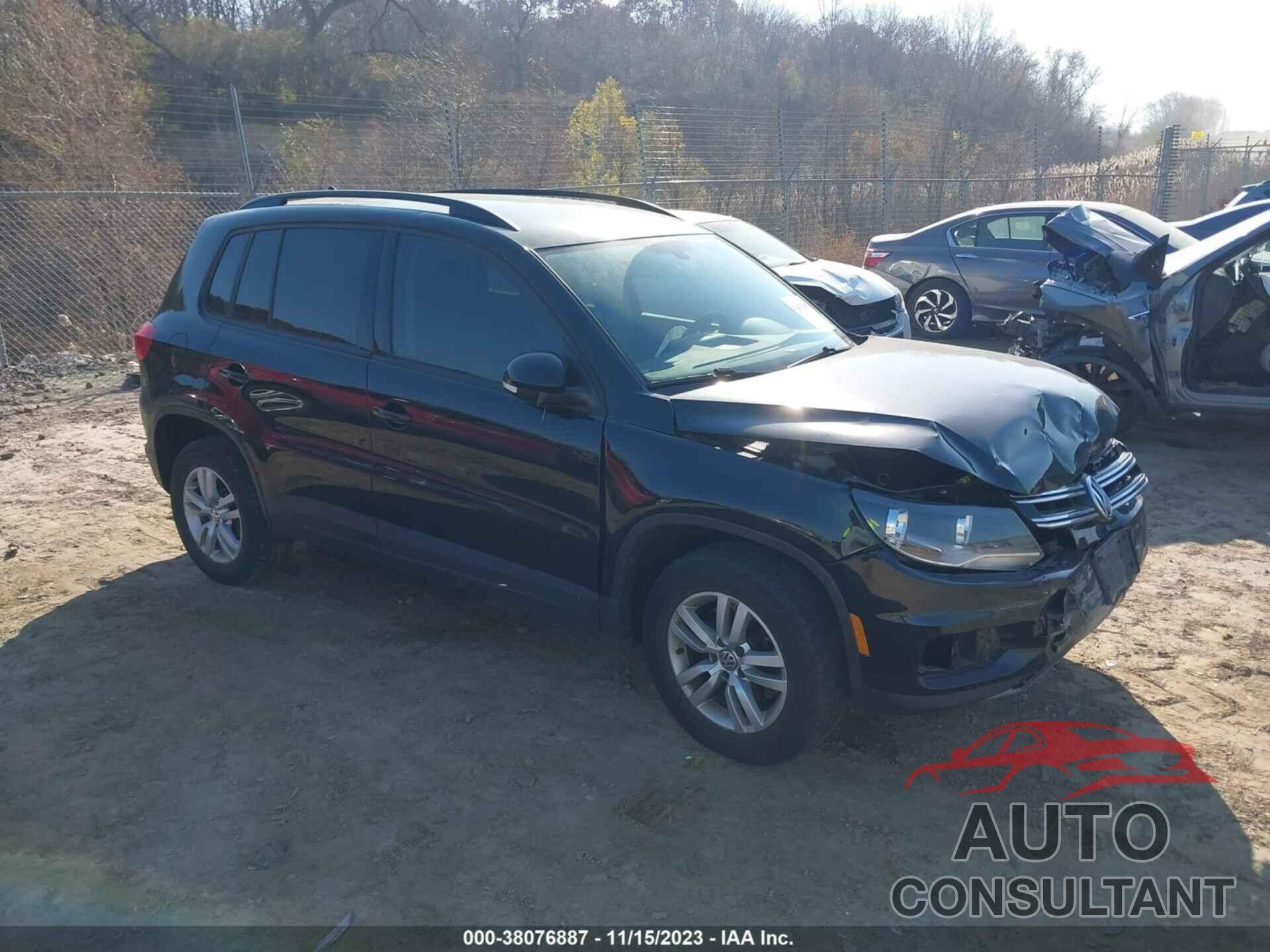 VOLKSWAGEN TIGUAN 2017 - WVGBV7AXXHK005233