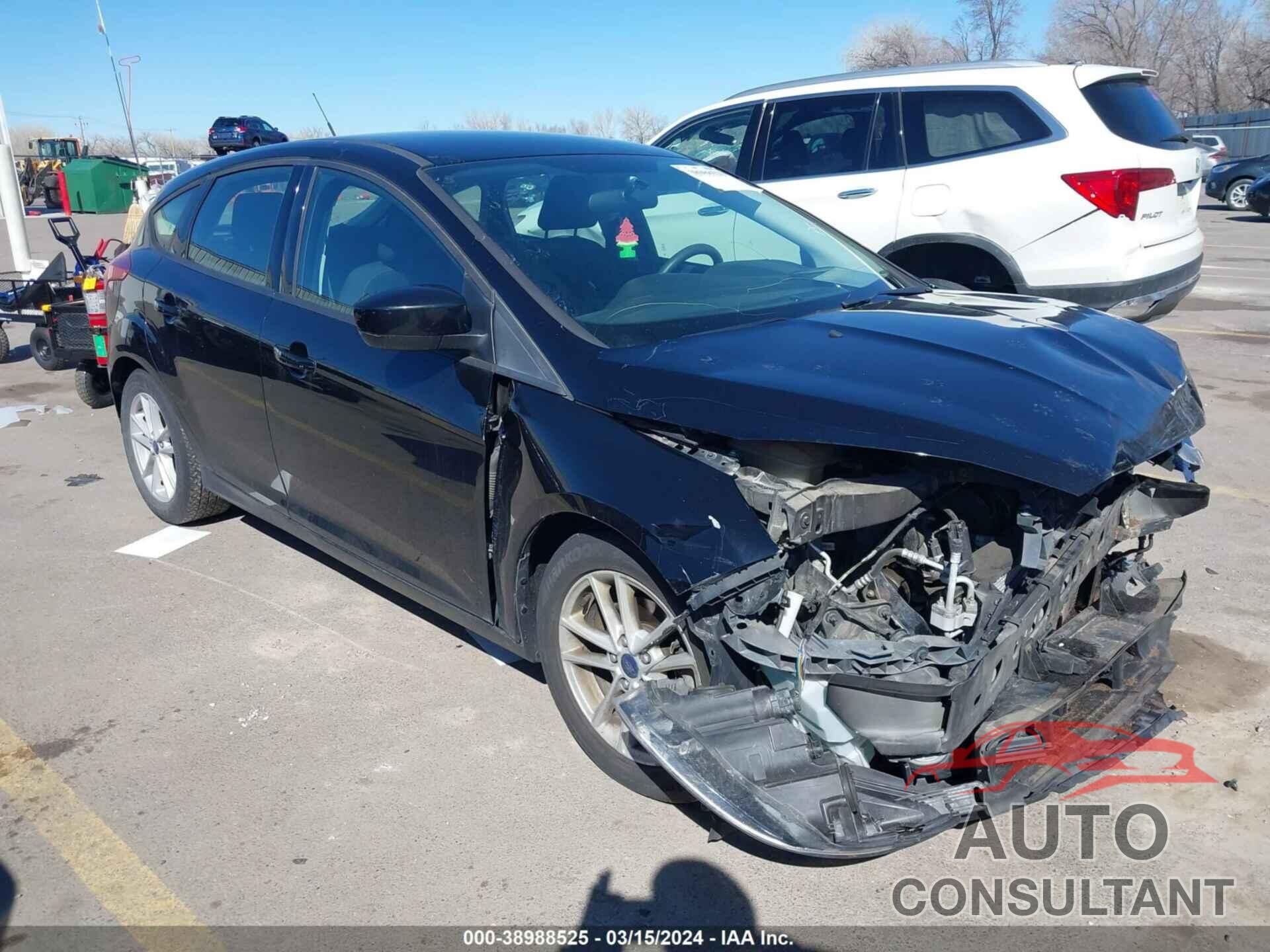 FORD FOCUS 2018 - 1FADP3K2XJL283607