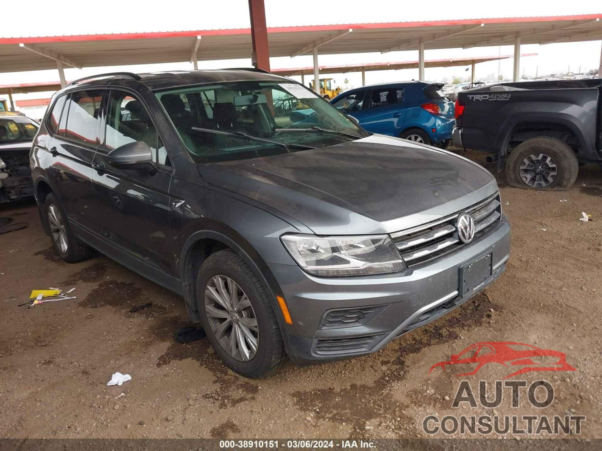 VOLKSWAGEN TIGUAN 2018 - 3VV1B7AX1JM090102