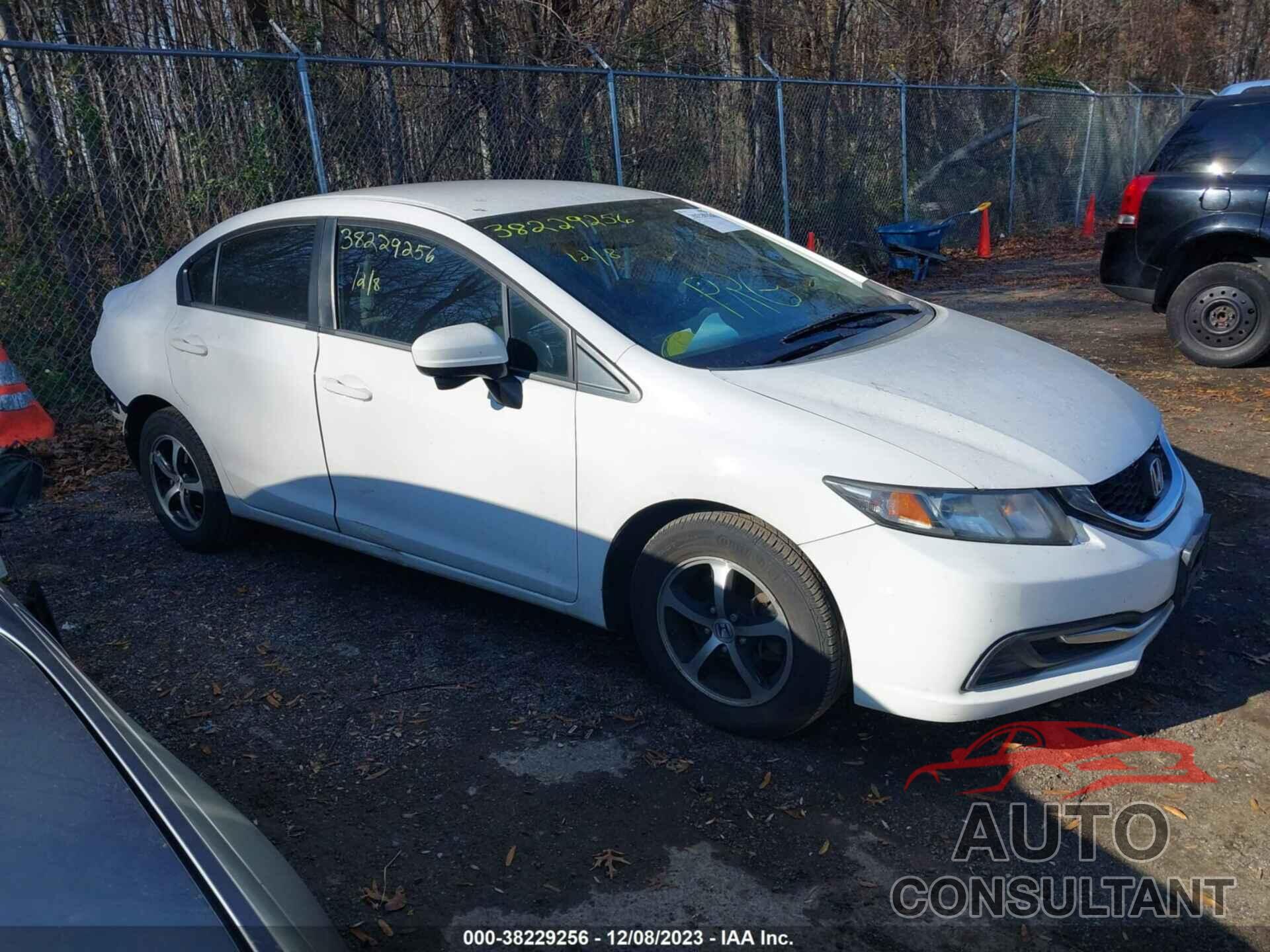 HONDA CIVIC 2015 - 2HGFB2F70FH546386