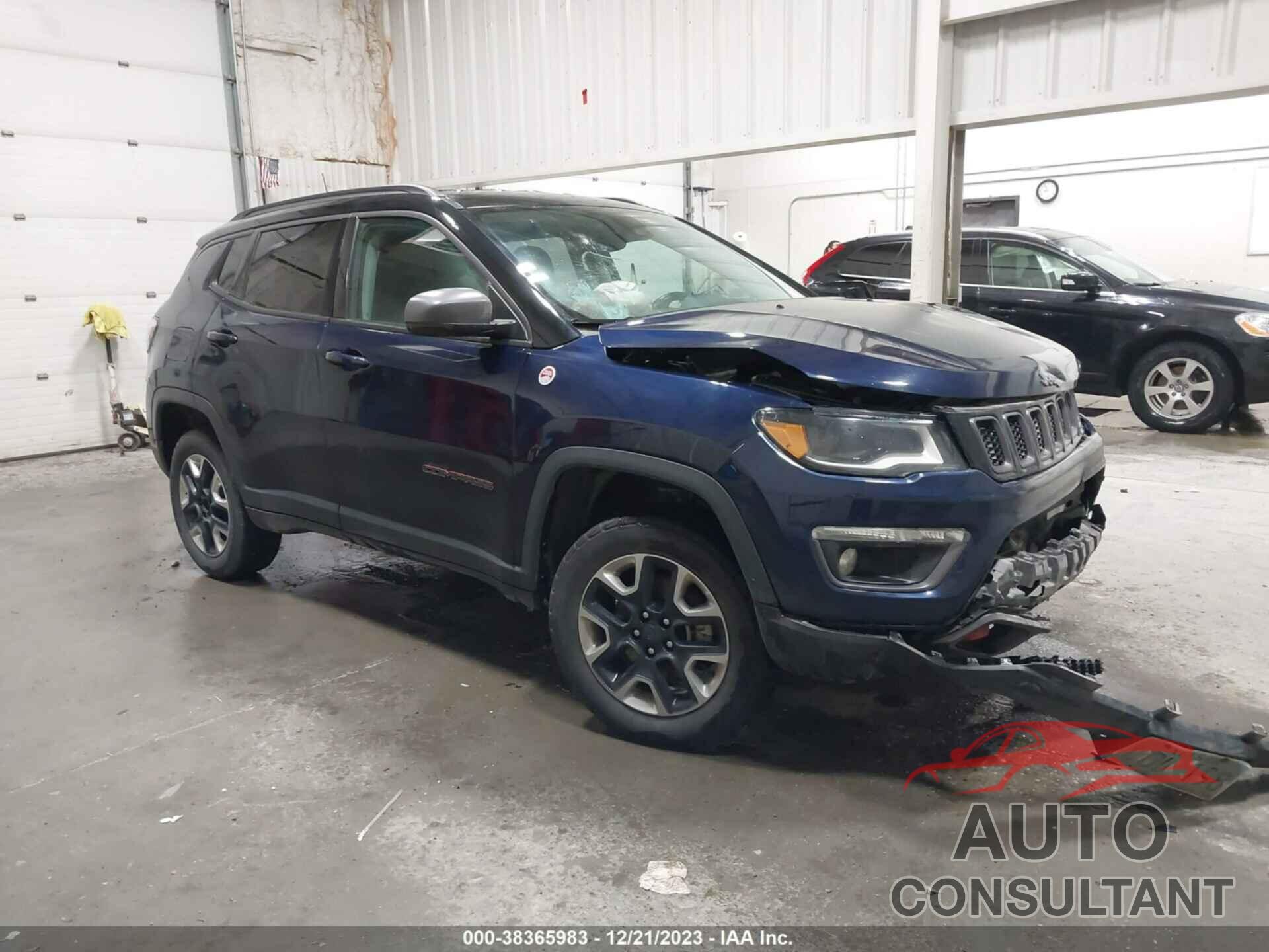 JEEP COMPASS 2018 - 3C4NJDDB9JT130577